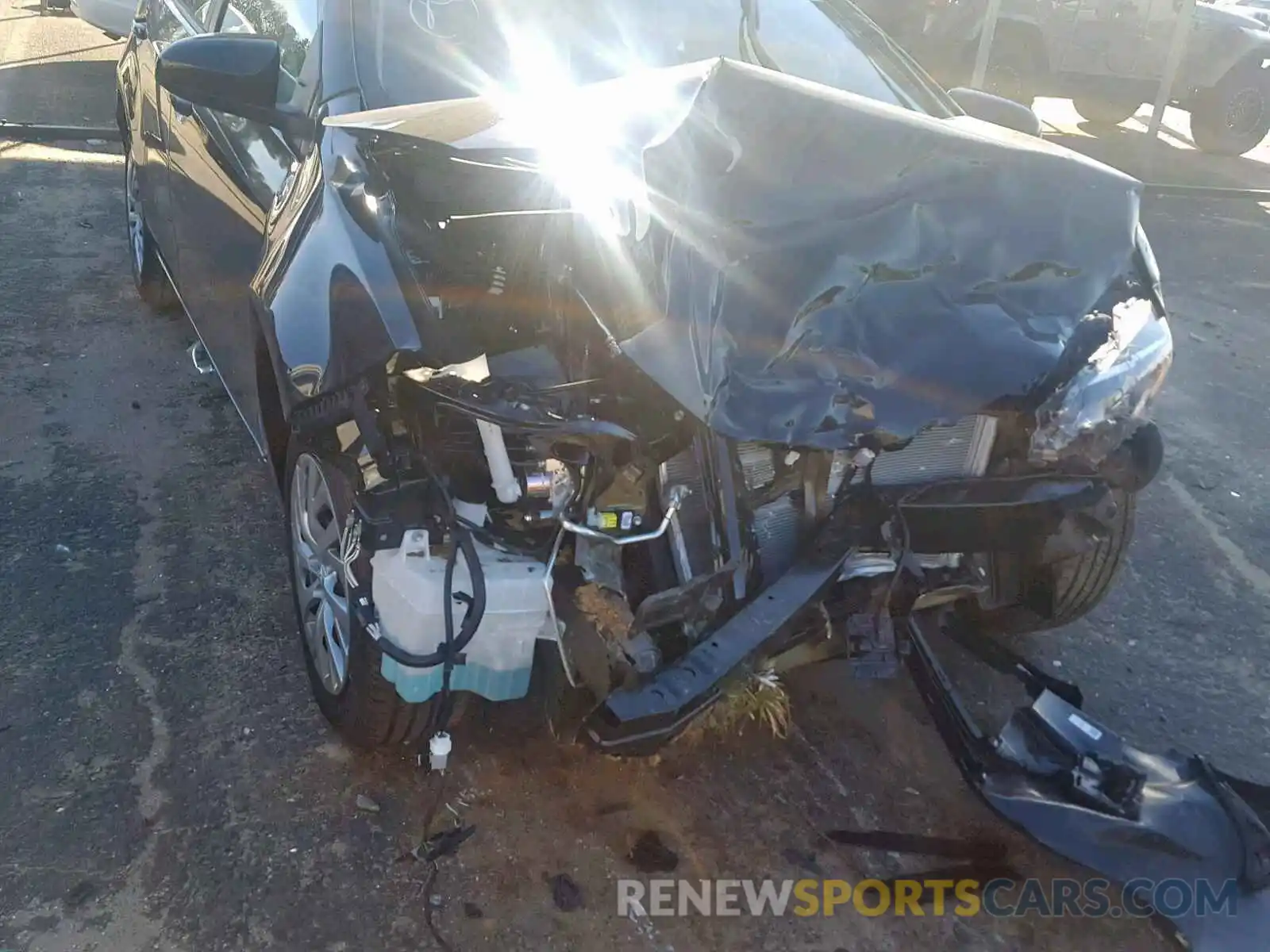 9 Photograph of a damaged car 5YFBURHE7KP945330 TOYOTA COROLLA 2019