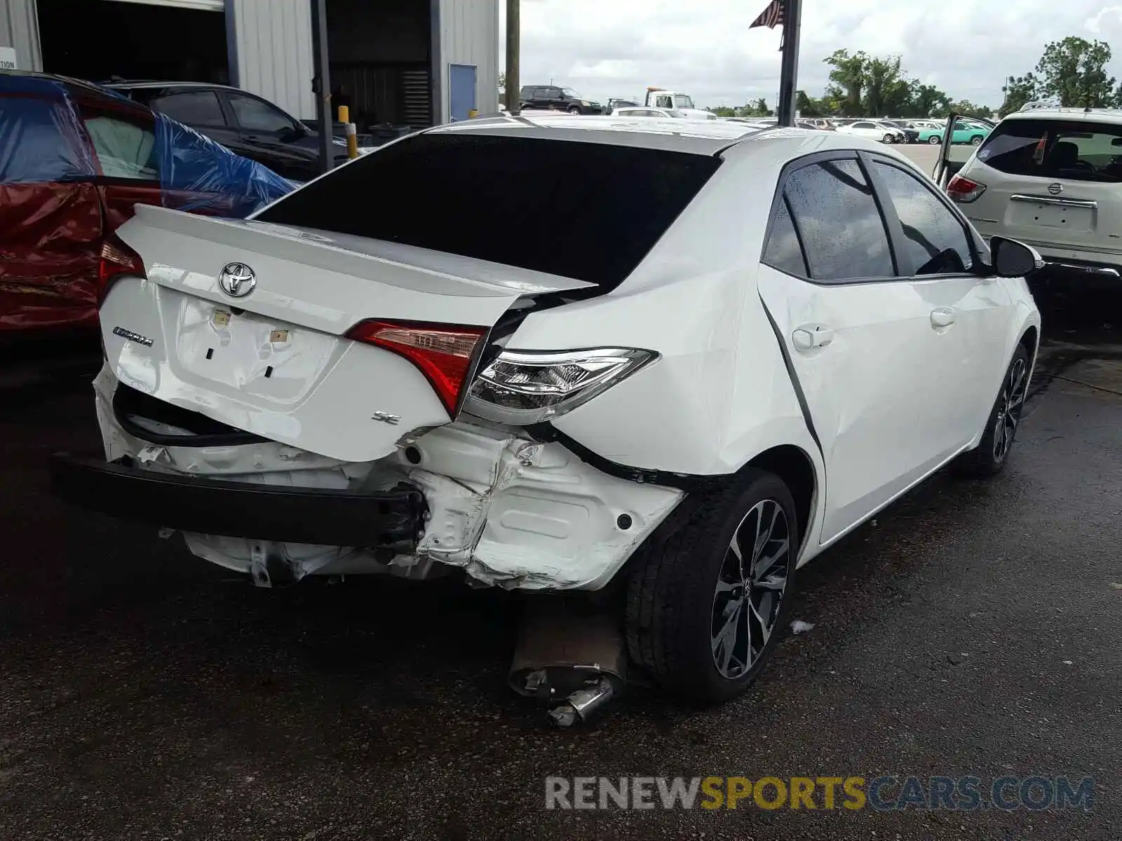 4 Photograph of a damaged car 5YFBURHE7KP945554 TOYOTA COROLLA 2019