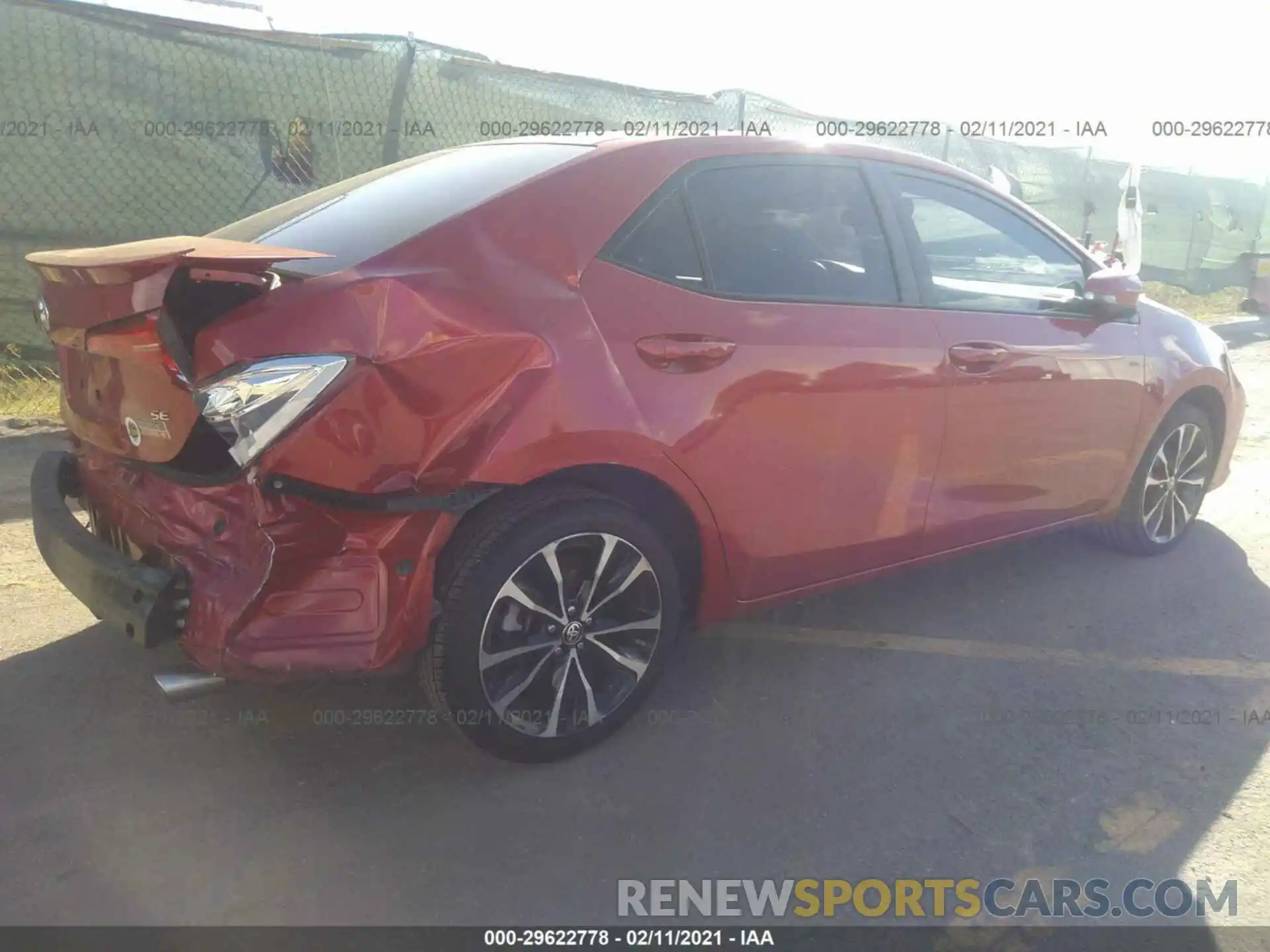 4 Photograph of a damaged car 5YFBURHE7KP945585 TOYOTA COROLLA 2019