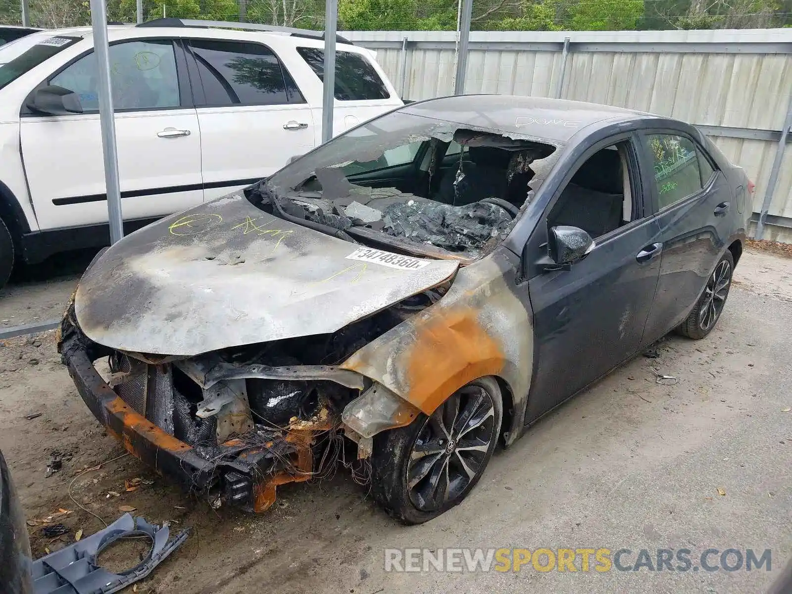 2 Photograph of a damaged car 5YFBURHE7KP945716 TOYOTA COROLLA 2019