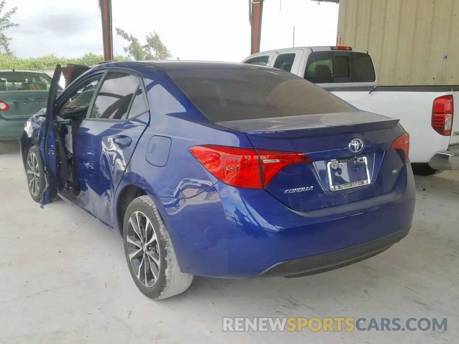 3 Photograph of a damaged car 5YFBURHE7KP946252 TOYOTA COROLLA 2019