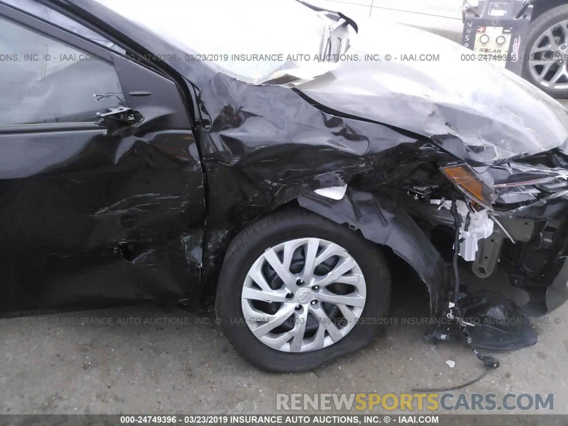 6 Photograph of a damaged car 5YFBURHE7KP947191 TOYOTA COROLLA 2019