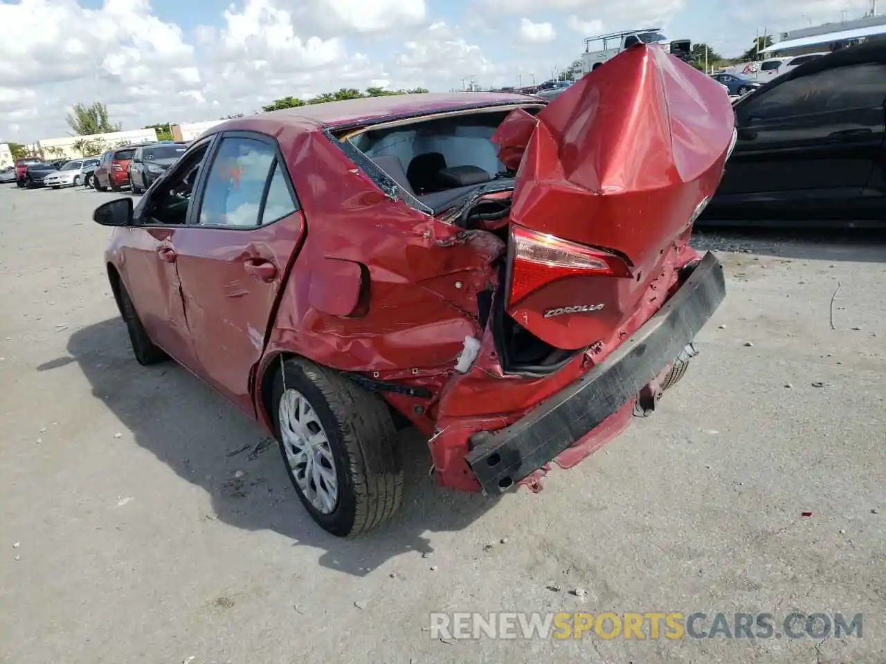 3 Photograph of a damaged car 5YFBURHE7KP947255 TOYOTA COROLLA 2019