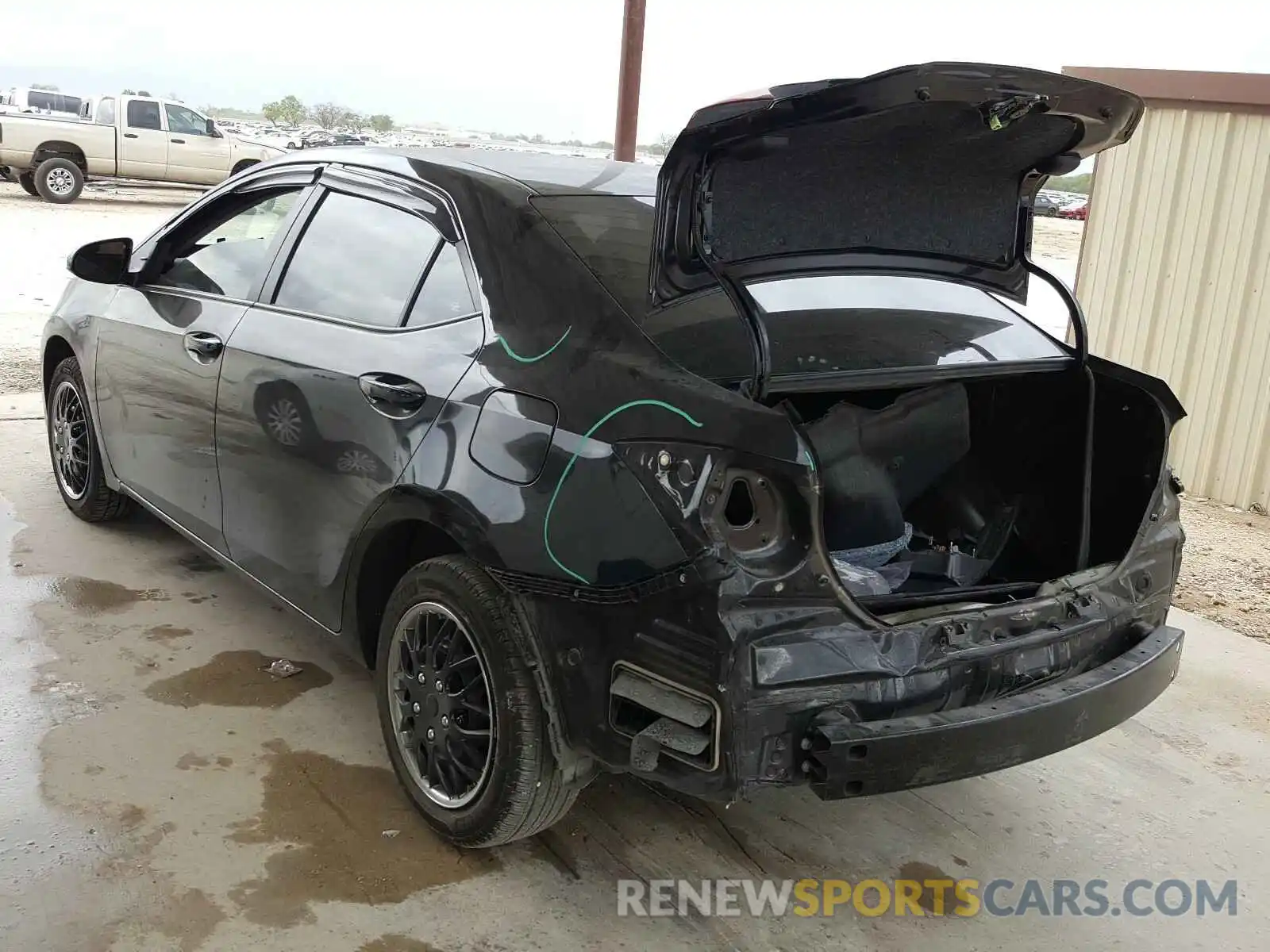 3 Photograph of a damaged car 5YFBURHE7KP947725 TOYOTA COROLLA 2019