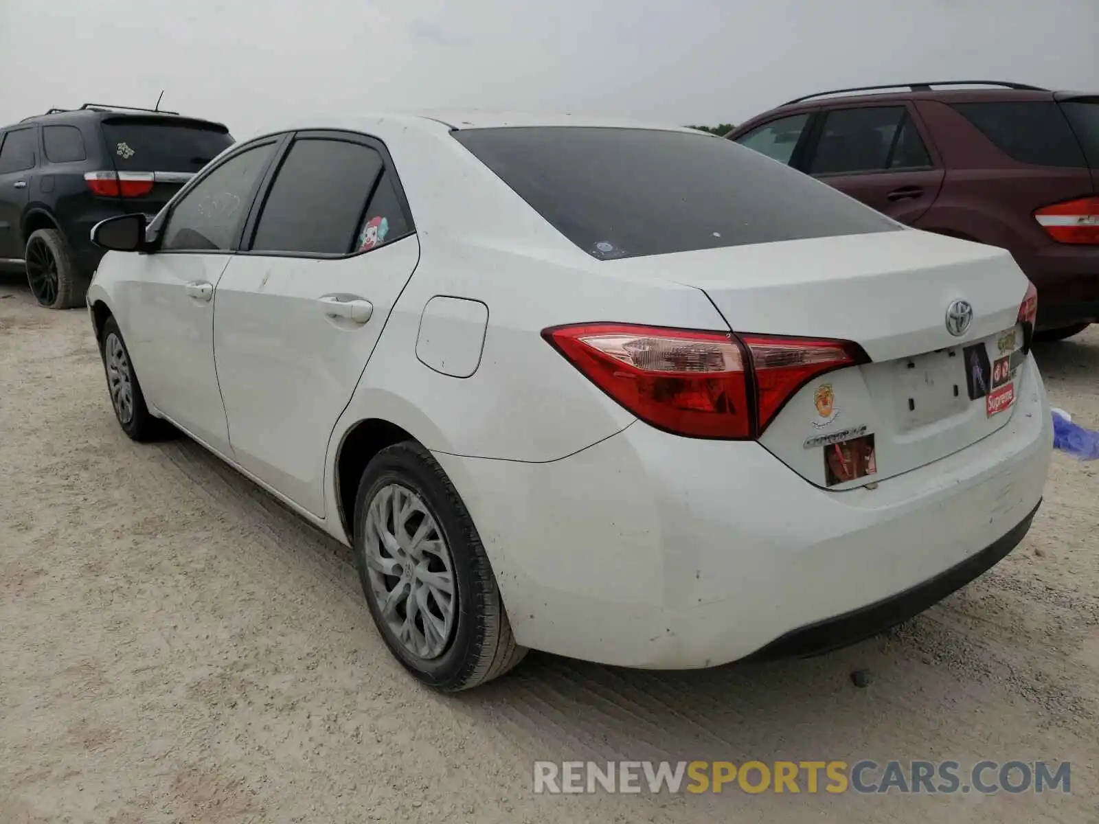 3 Photograph of a damaged car 5YFBURHE8KP857113 TOYOTA COROLLA 2019