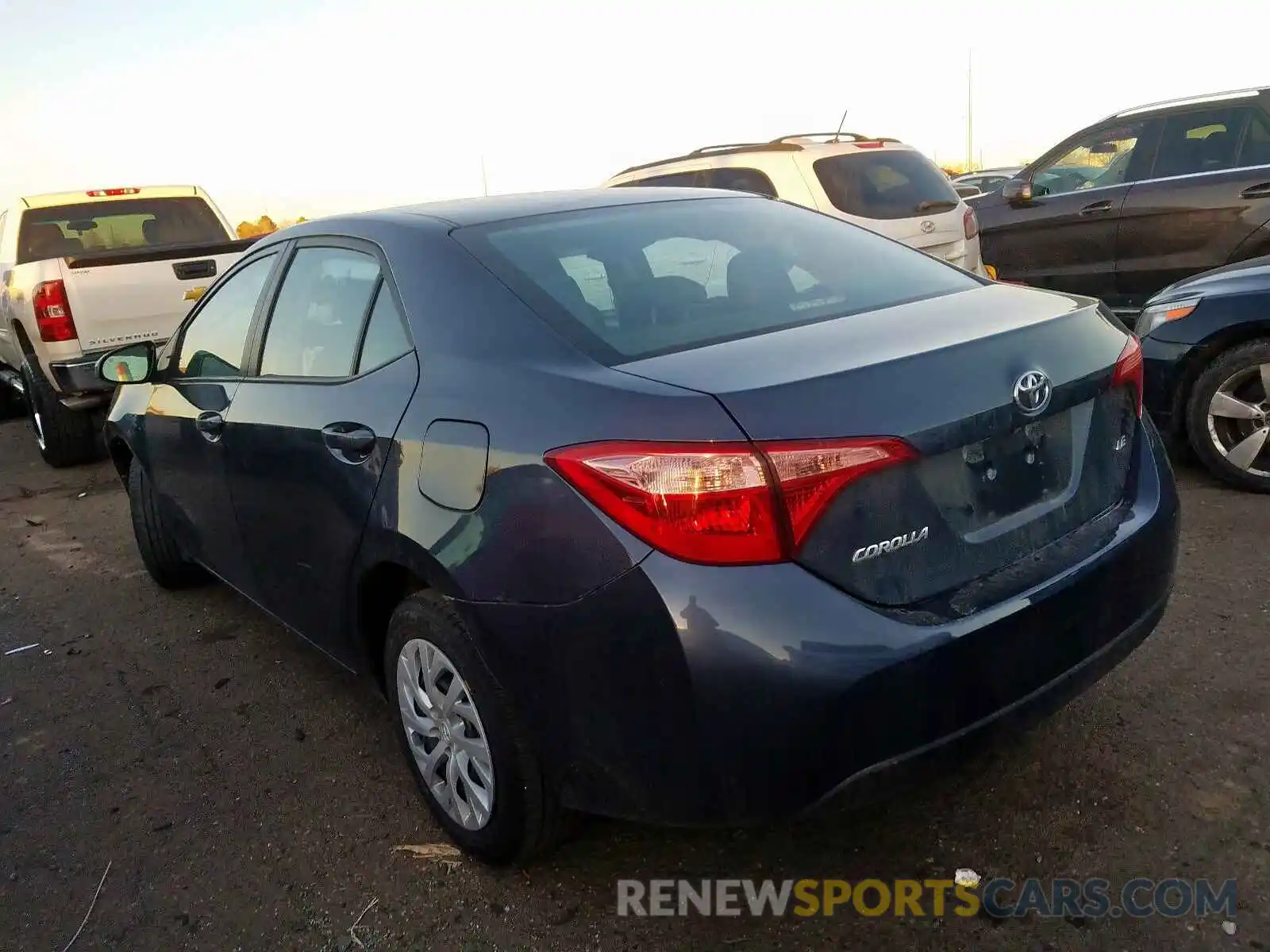 3 Photograph of a damaged car 5YFBURHE8KP858505 TOYOTA COROLLA 2019