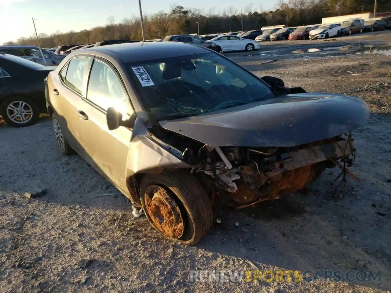 1 Photograph of a damaged car 5YFBURHE8KP858861 TOYOTA COROLLA 2019