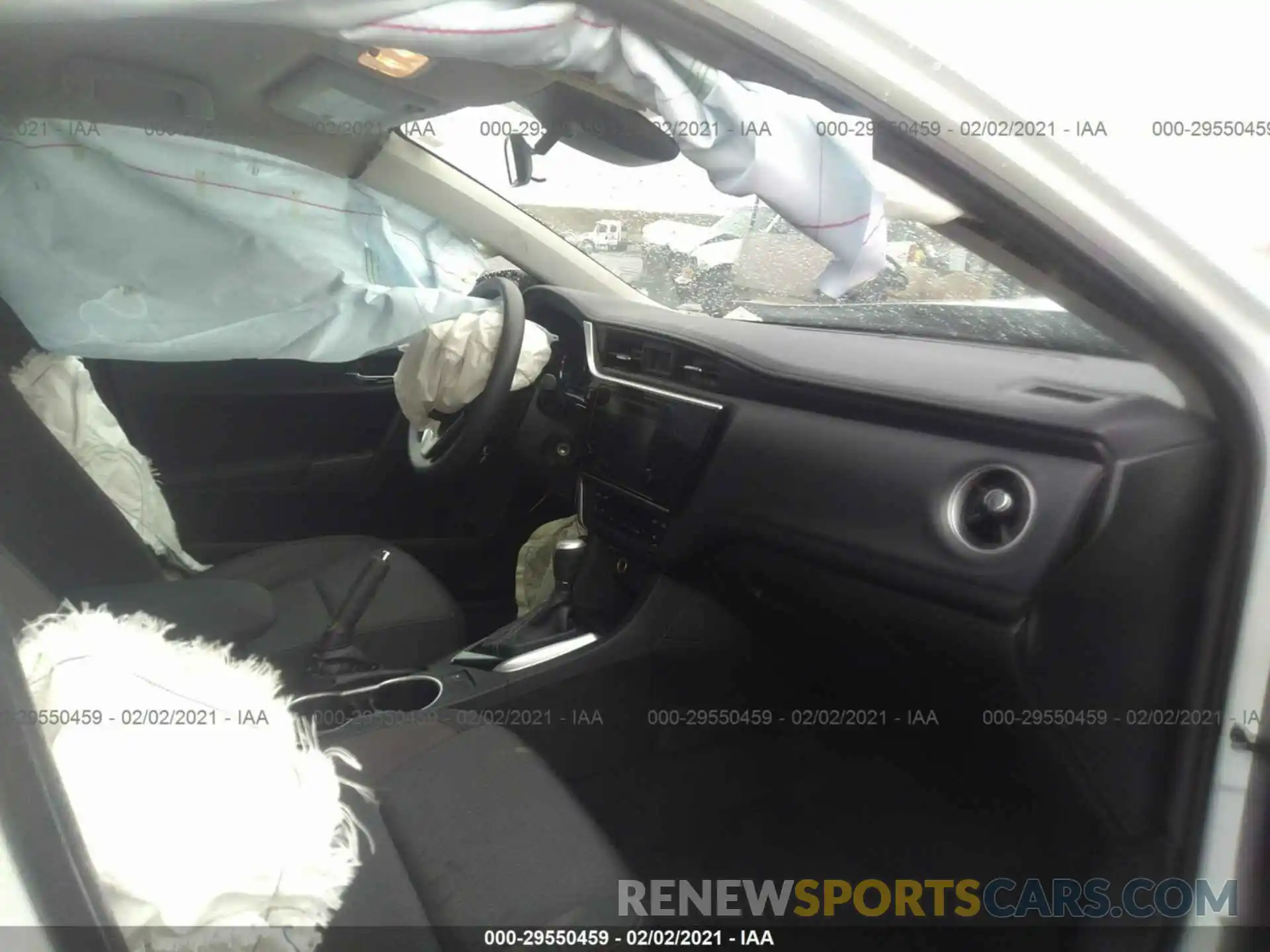 5 Photograph of a damaged car 5YFBURHE8KP859105 TOYOTA COROLLA 2019