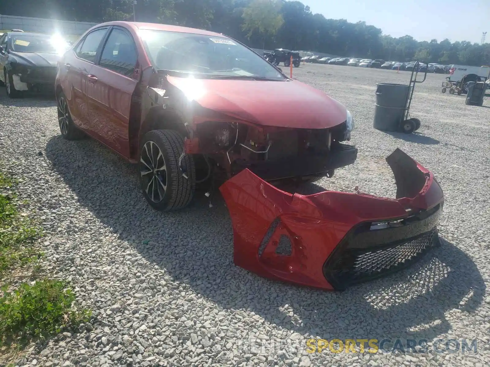 1 Photograph of a damaged car 5YFBURHE8KP860173 TOYOTA COROLLA 2019