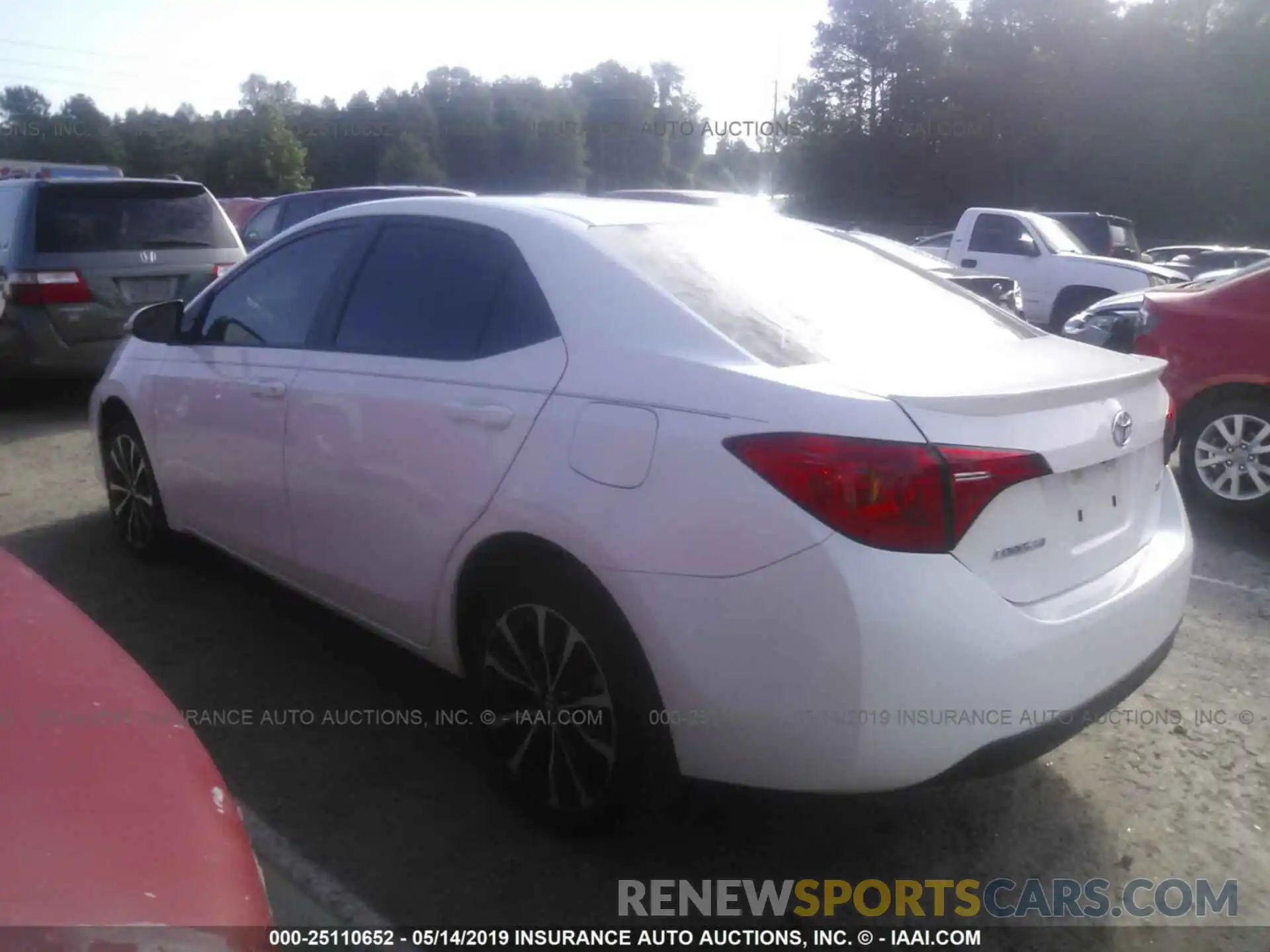 3 Photograph of a damaged car 5YFBURHE8KP860254 TOYOTA COROLLA 2019