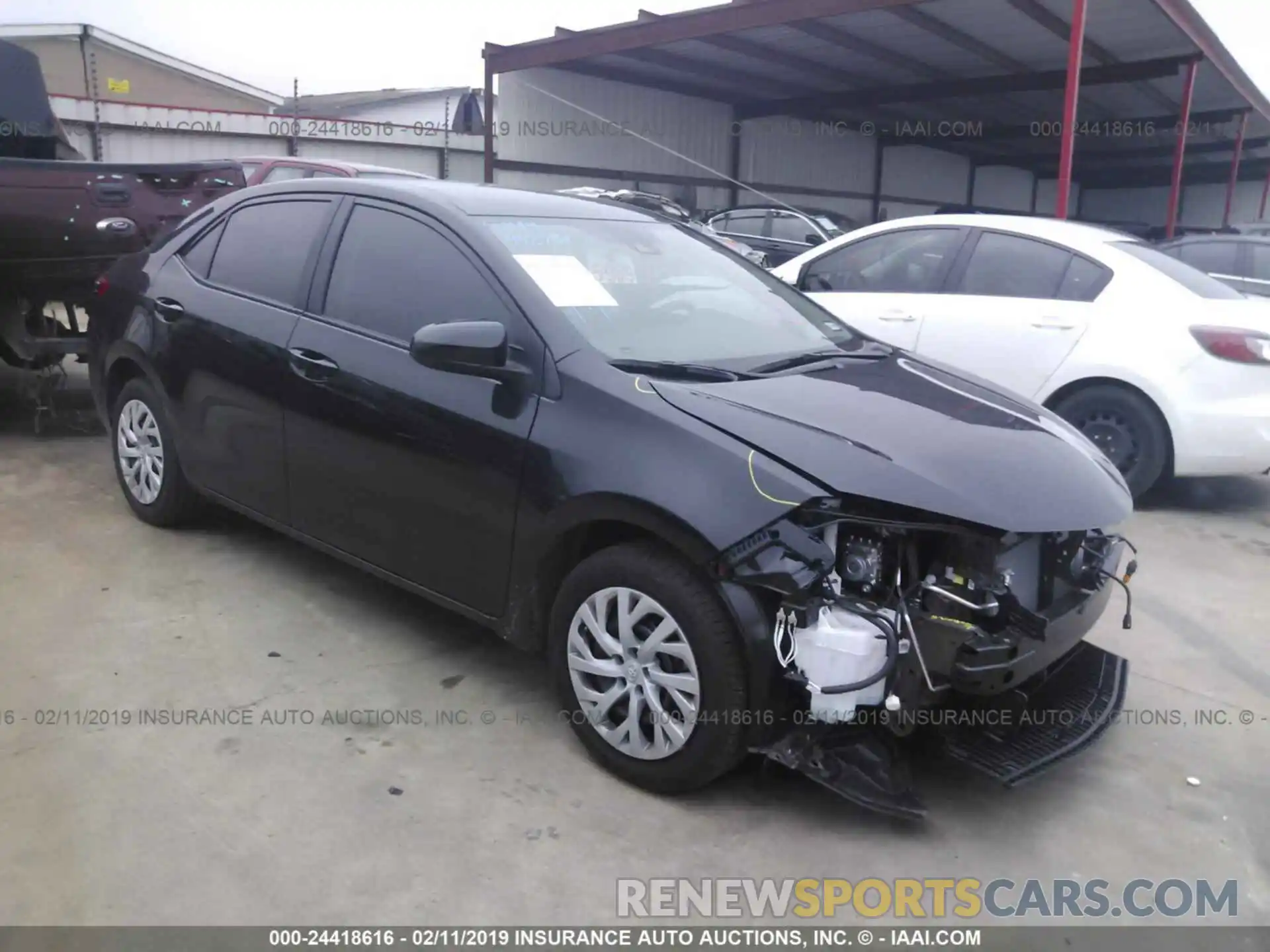 1 Photograph of a damaged car 5YFBURHE8KP860481 TOYOTA COROLLA 2019