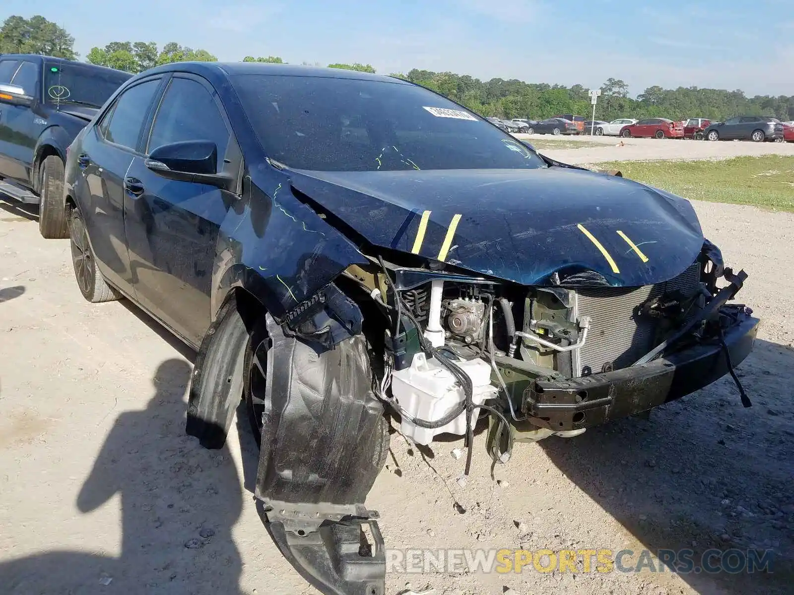 1 Photograph of a damaged car 5YFBURHE8KP861078 TOYOTA COROLLA 2019