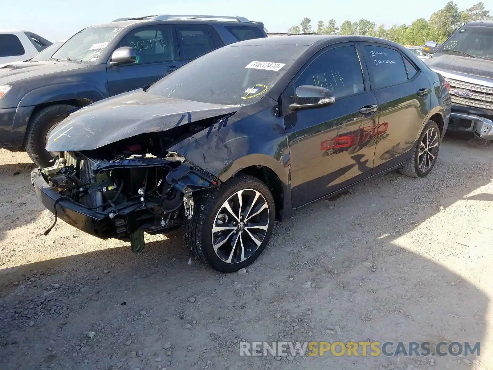 2 Photograph of a damaged car 5YFBURHE8KP861078 TOYOTA COROLLA 2019