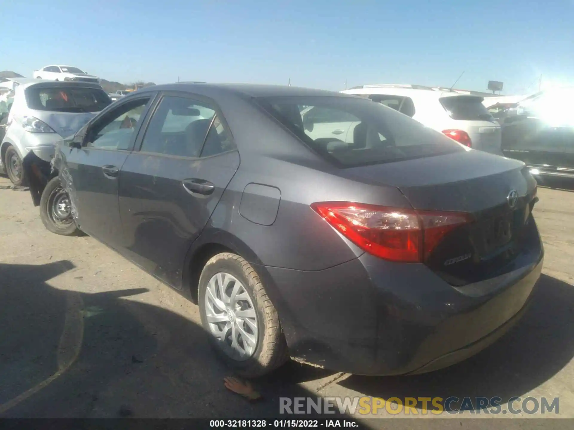 3 Photograph of a damaged car 5YFBURHE8KP862215 TOYOTA COROLLA 2019