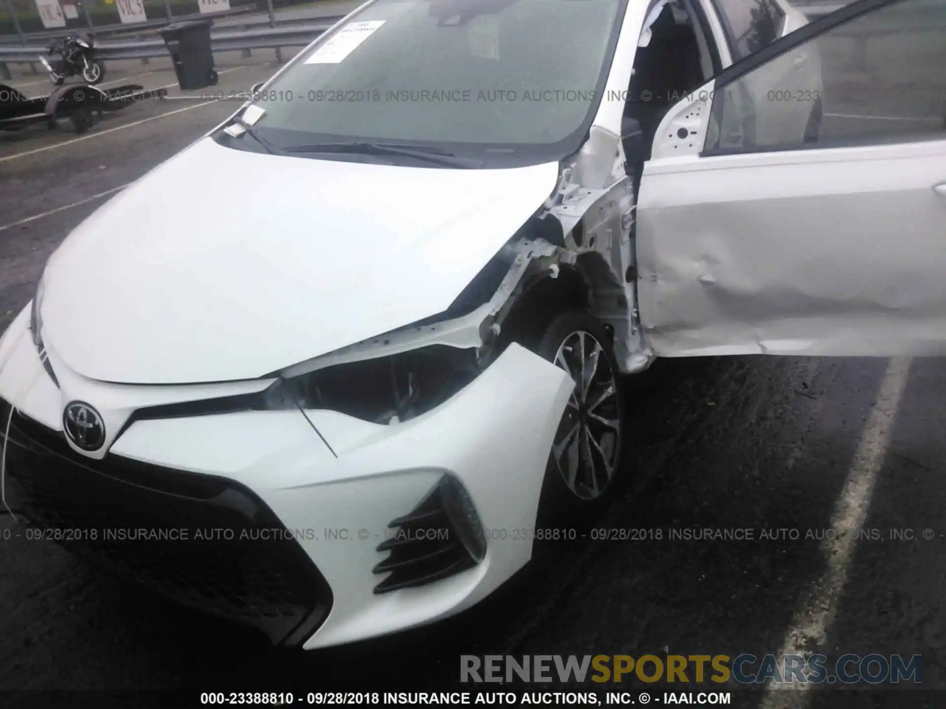 6 Photograph of a damaged car 5YFBURHE8KP862988 Toyota Corolla 2019