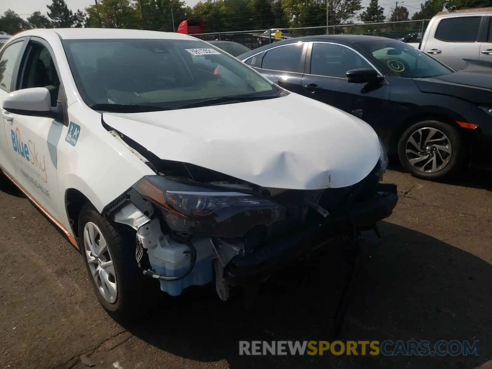 9 Photograph of a damaged car 5YFBURHE8KP863056 TOYOTA COROLLA 2019