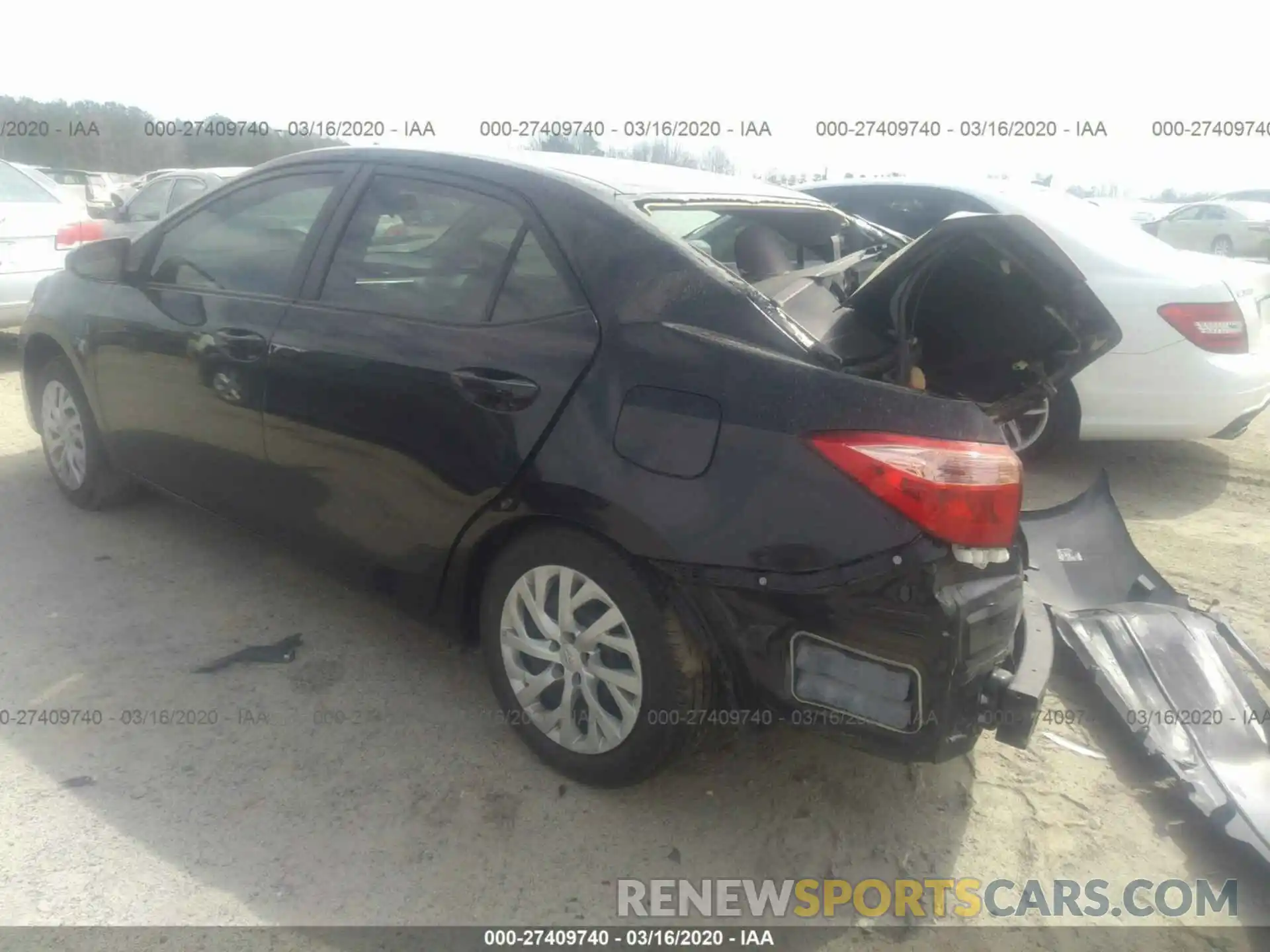 3 Photograph of a damaged car 5YFBURHE8KP863445 TOYOTA COROLLA 2019