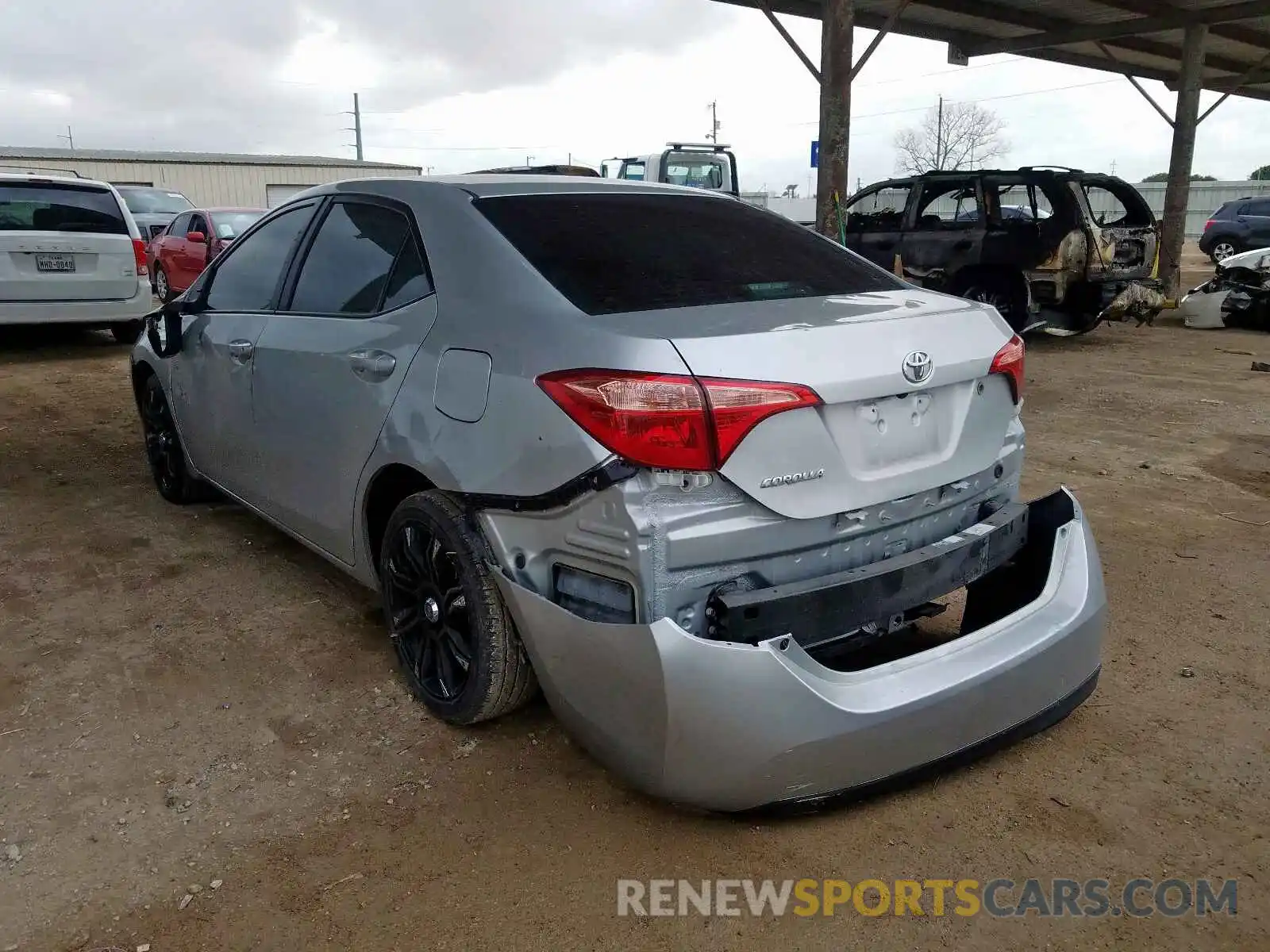 3 Photograph of a damaged car 5YFBURHE8KP864594 TOYOTA COROLLA 2019