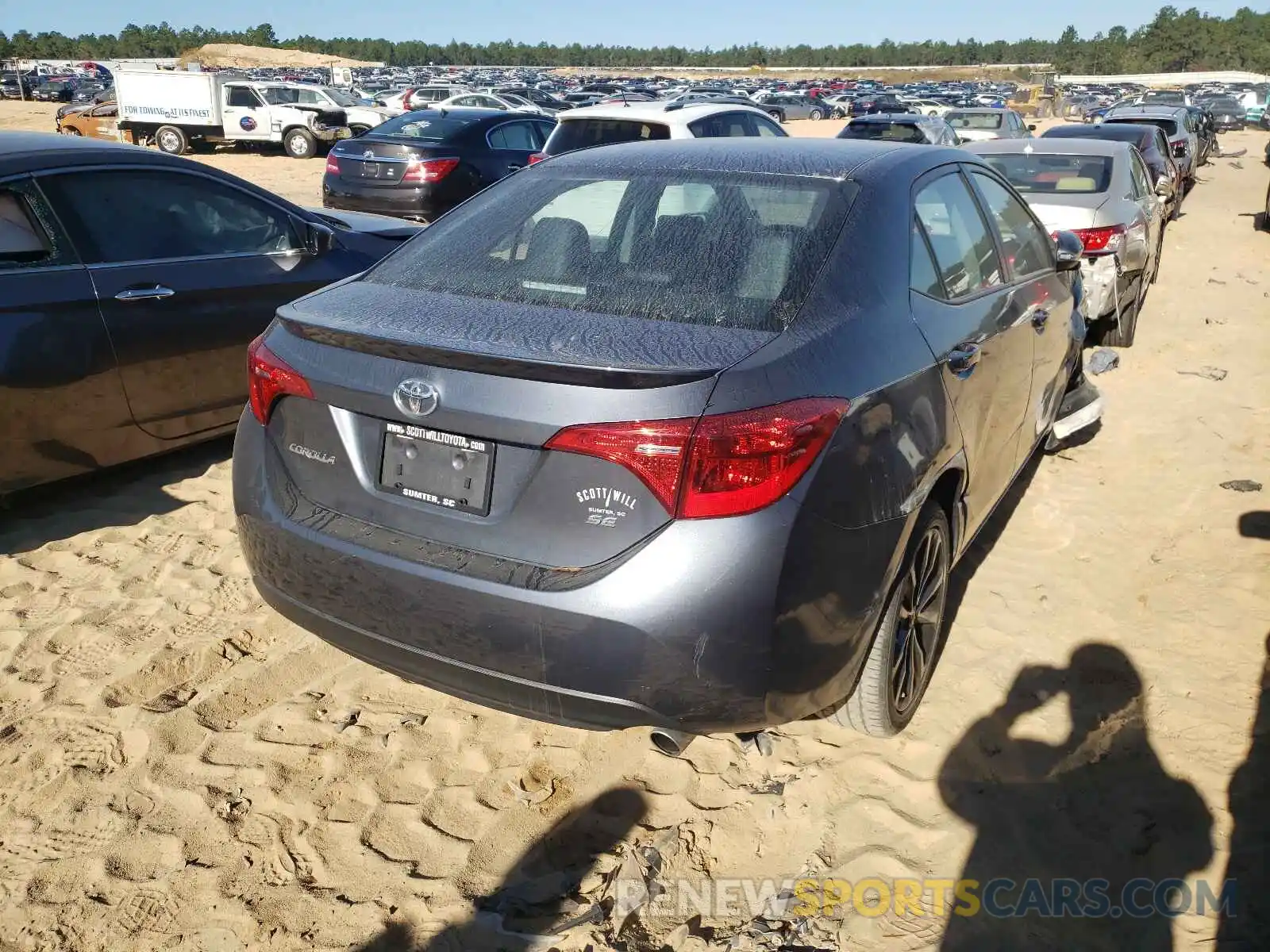 4 Photograph of a damaged car 5YFBURHE8KP864627 TOYOTA COROLLA 2019