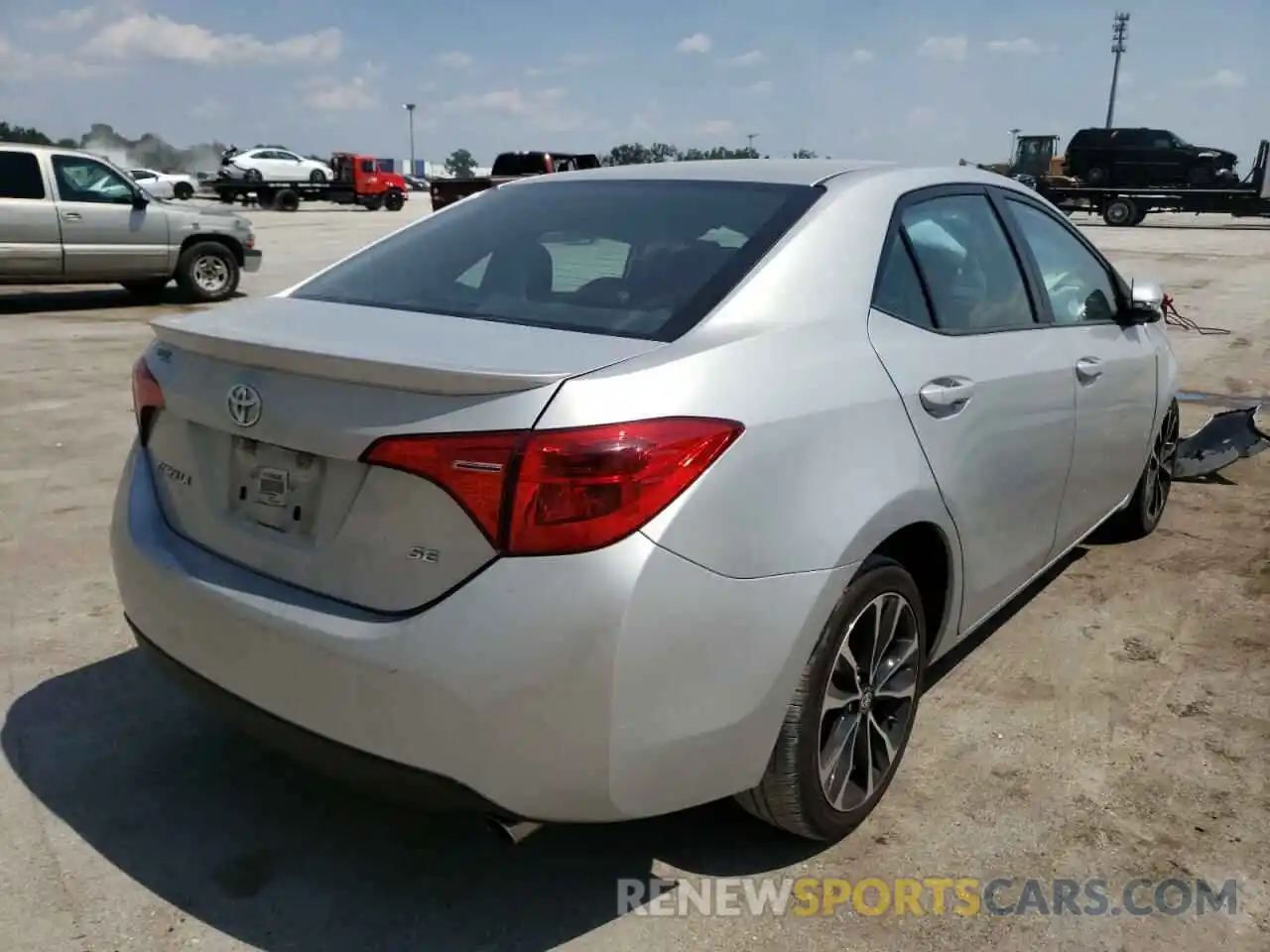 4 Photograph of a damaged car 5YFBURHE8KP864711 TOYOTA COROLLA 2019