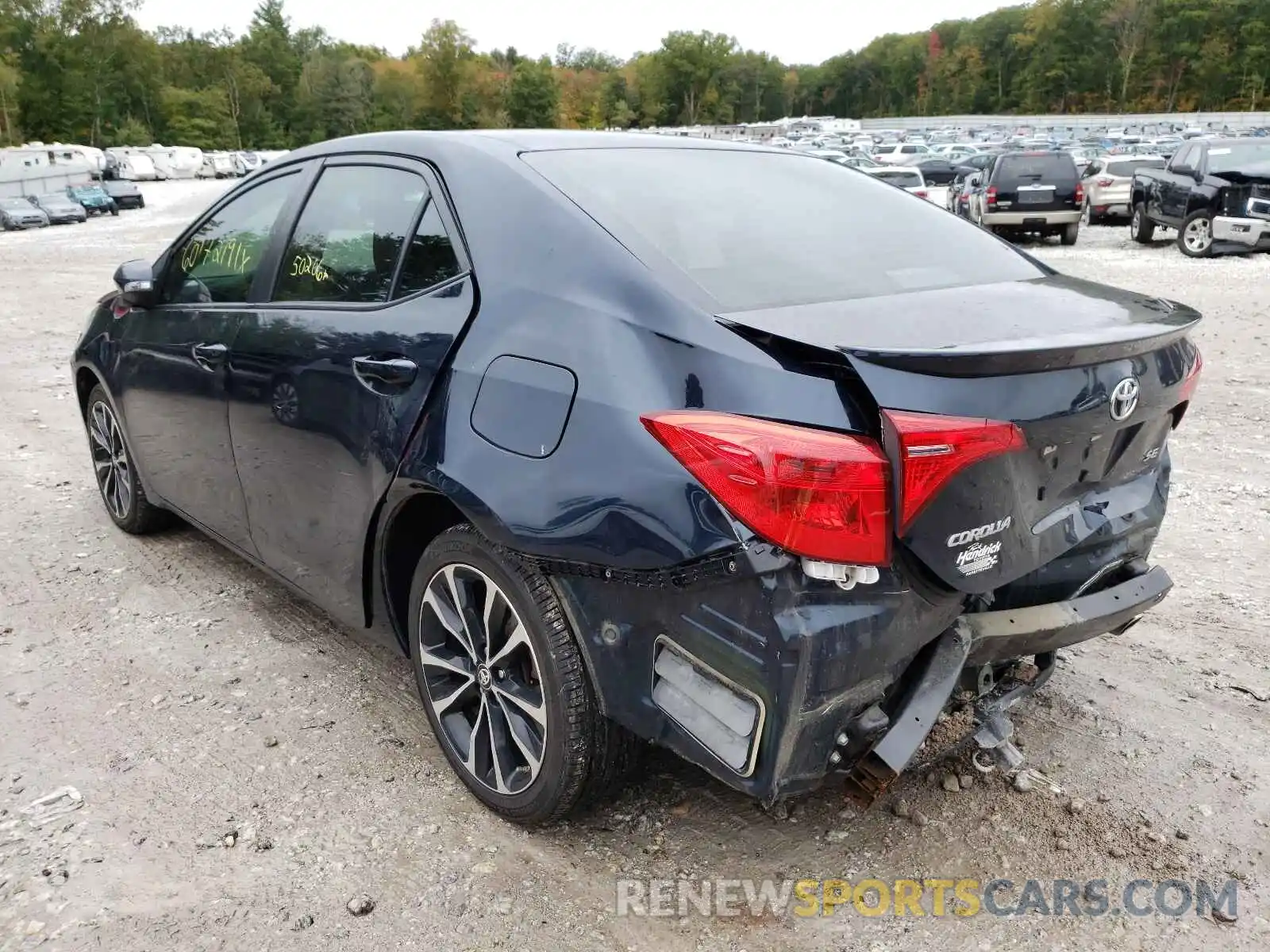 3 Photograph of a damaged car 5YFBURHE8KP865146 TOYOTA COROLLA 2019