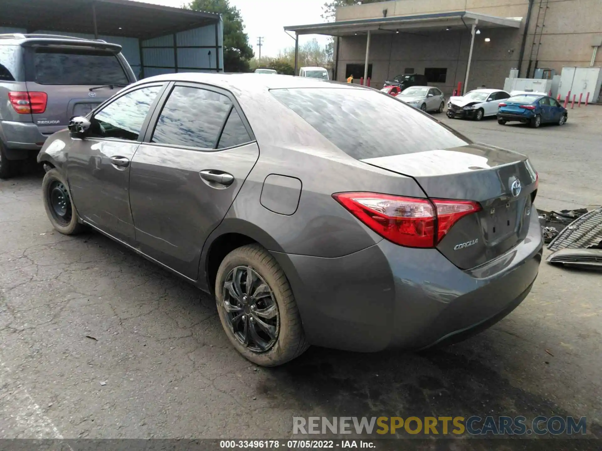 3 Photograph of a damaged car 5YFBURHE8KP865633 TOYOTA COROLLA 2019