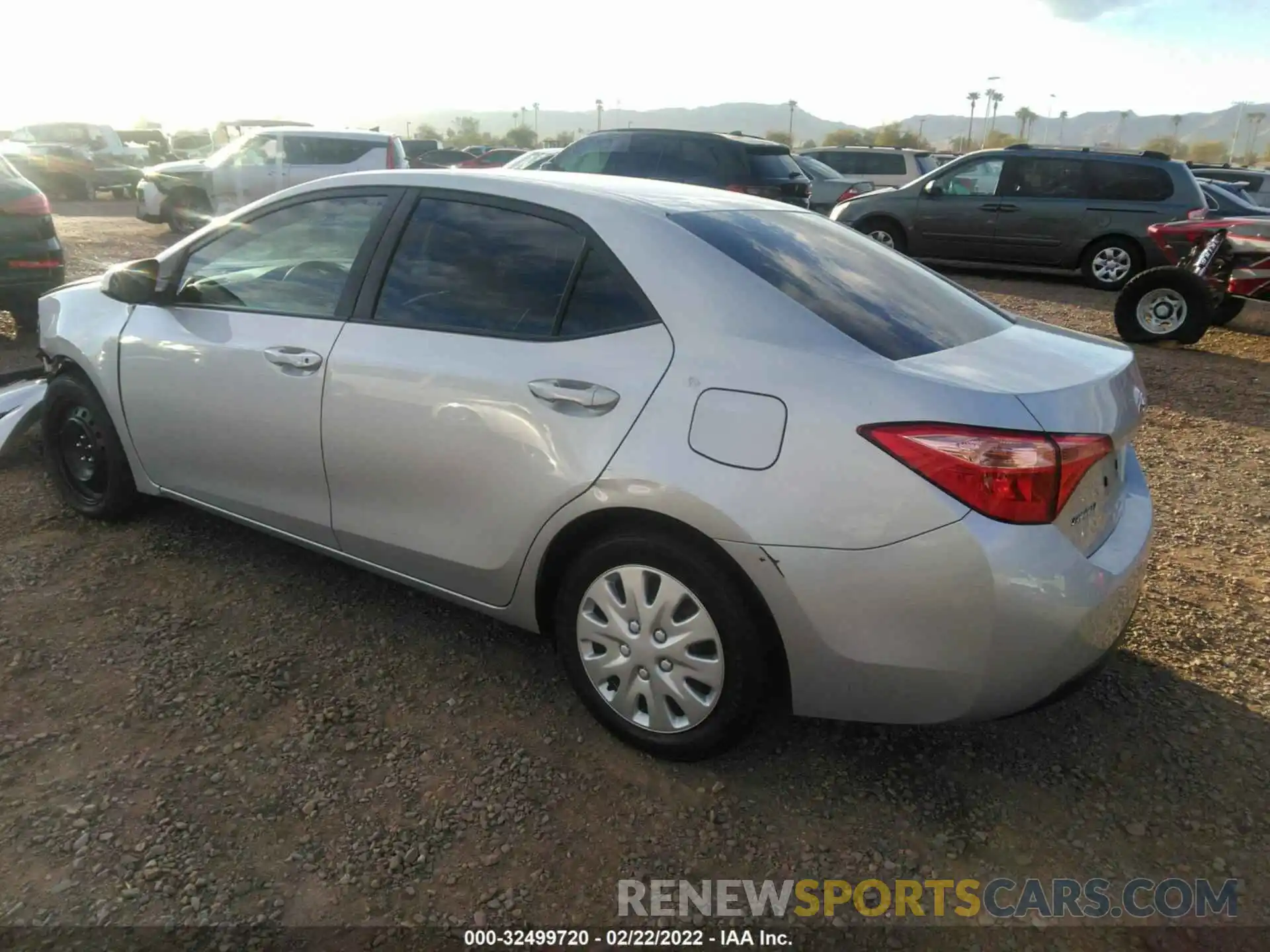 3 Photograph of a damaged car 5YFBURHE8KP867625 TOYOTA COROLLA 2019