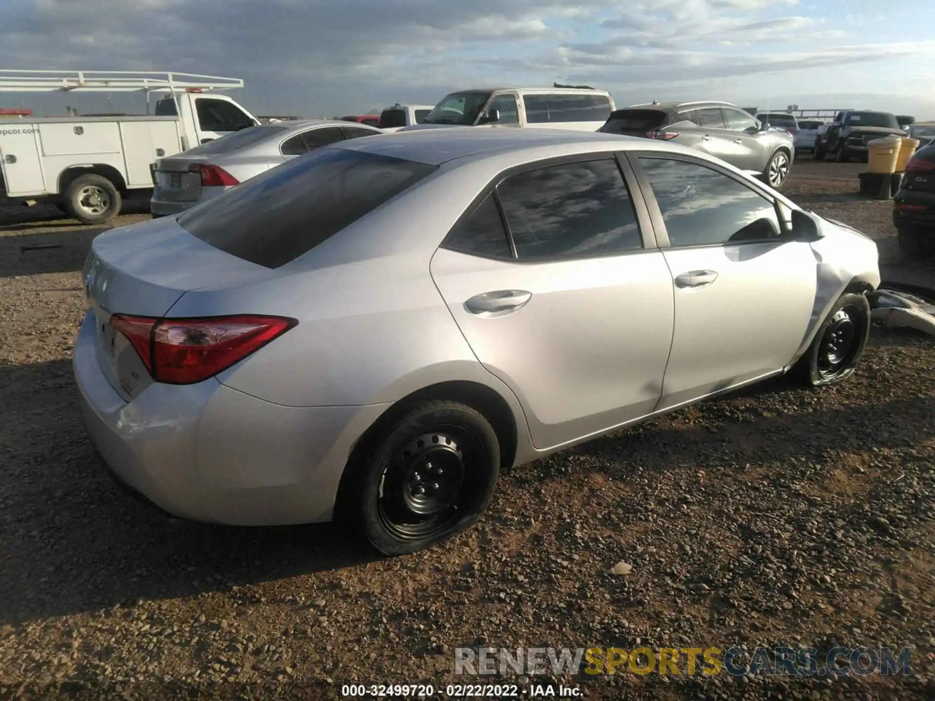 4 Photograph of a damaged car 5YFBURHE8KP867625 TOYOTA COROLLA 2019