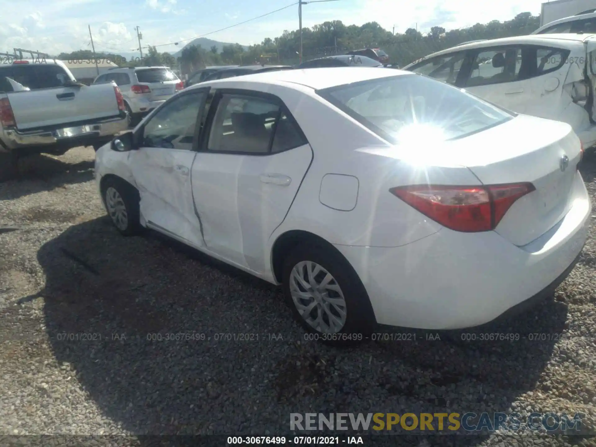 3 Photograph of a damaged car 5YFBURHE8KP867673 TOYOTA COROLLA 2019