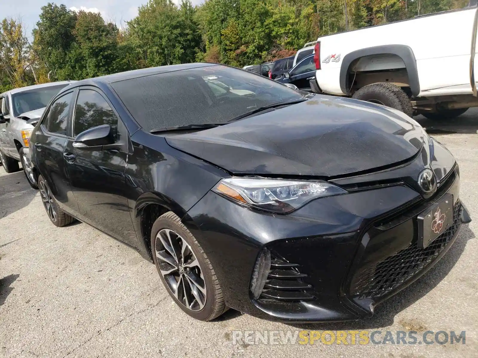 1 Photograph of a damaged car 5YFBURHE8KP867785 TOYOTA COROLLA 2019