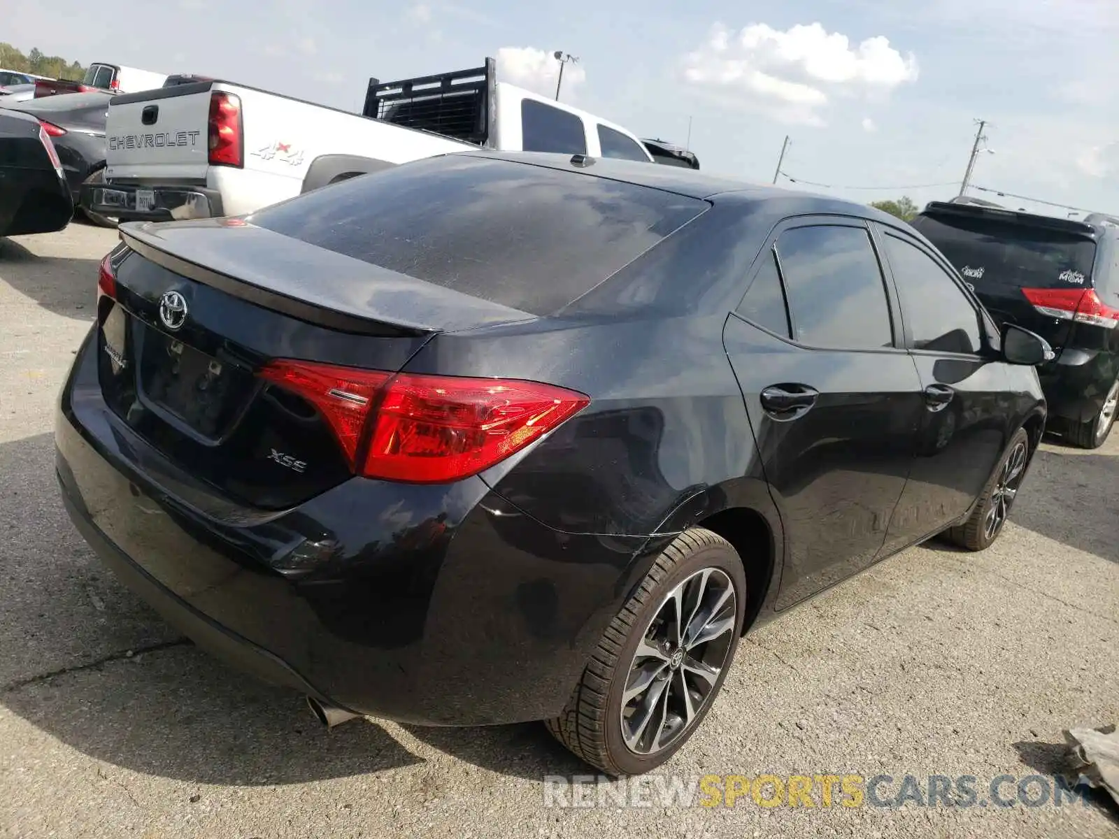 4 Photograph of a damaged car 5YFBURHE8KP867785 TOYOTA COROLLA 2019