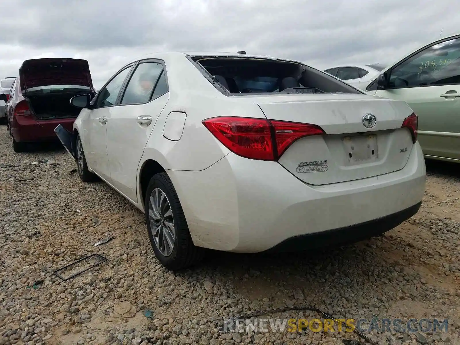 3 Photograph of a damaged car 5YFBURHE8KP868855 TOYOTA COROLLA 2019