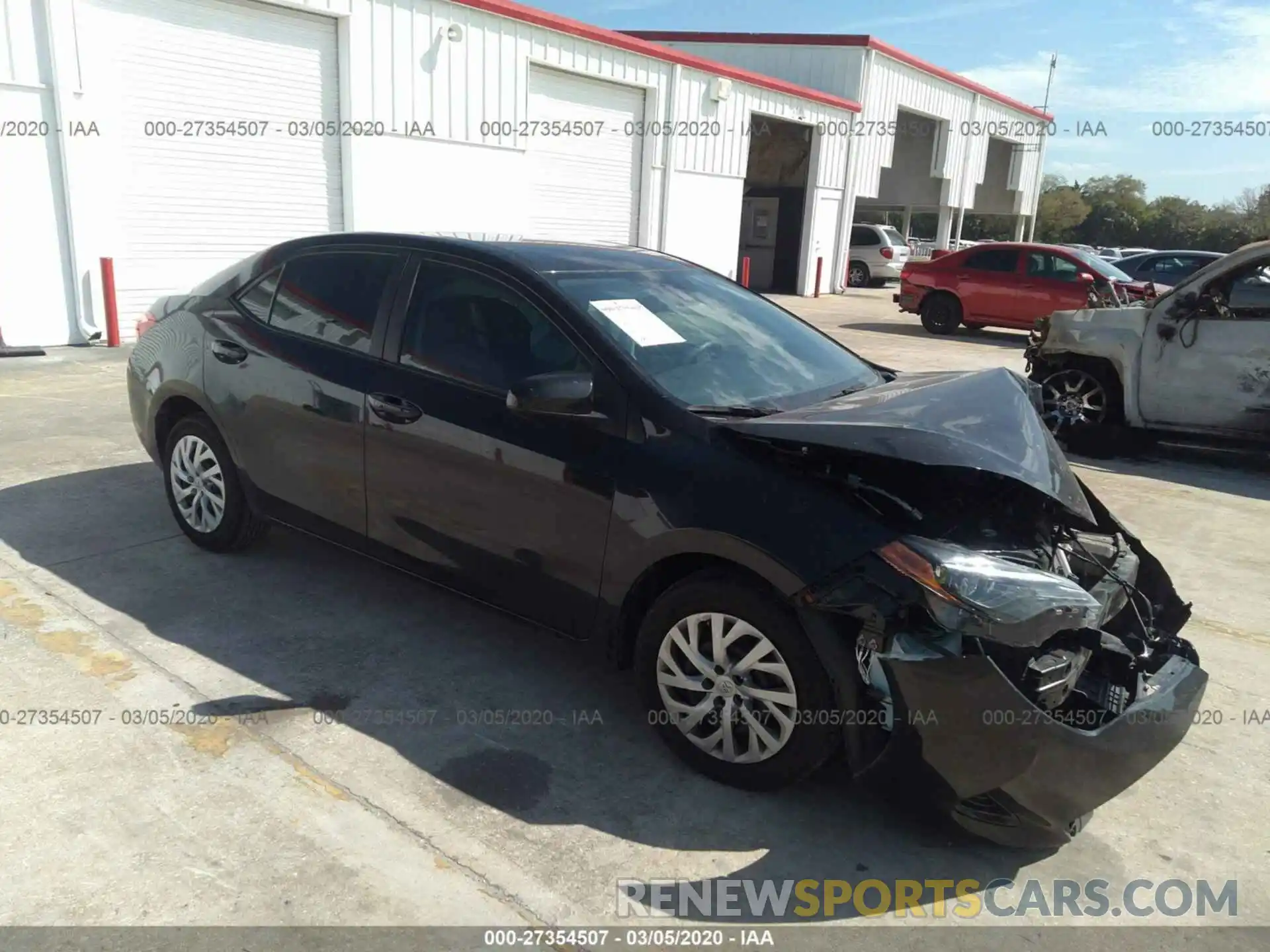 1 Photograph of a damaged car 5YFBURHE8KP870881 TOYOTA COROLLA 2019