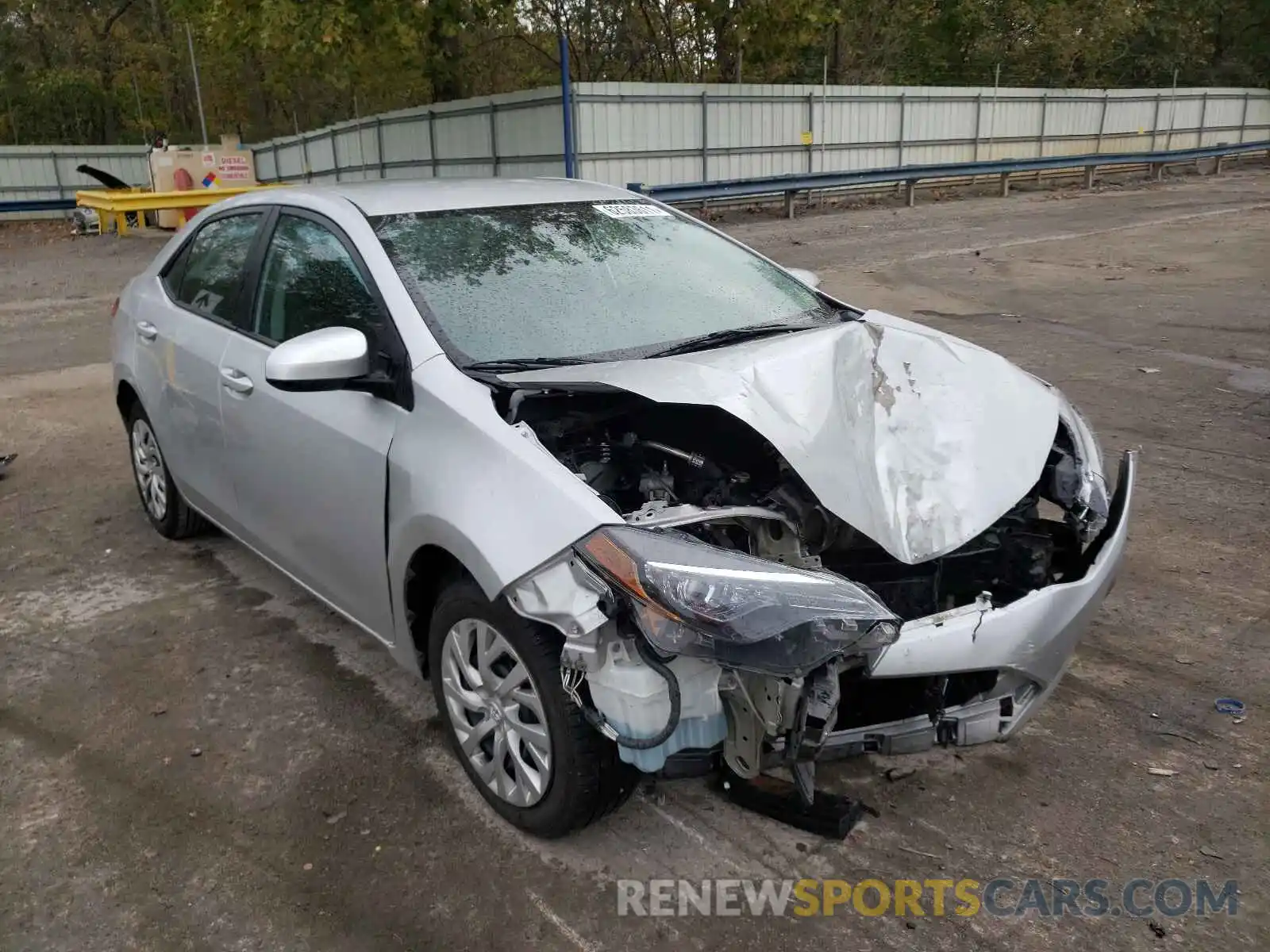 1 Photograph of a damaged car 5YFBURHE8KP871061 TOYOTA COROLLA 2019