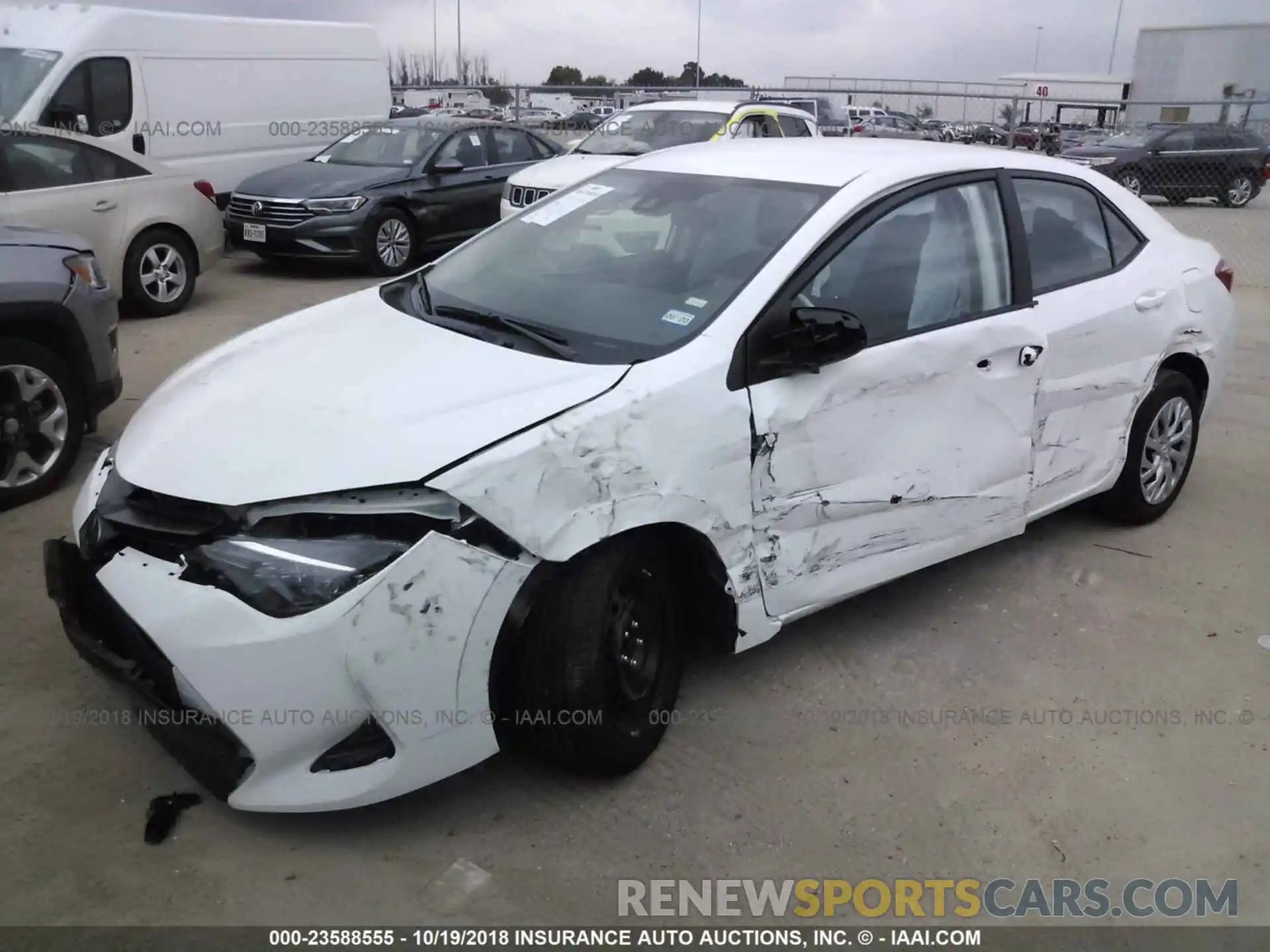 2 Photograph of a damaged car 5YFBURHE8KP872890 Toyota Corolla 2019