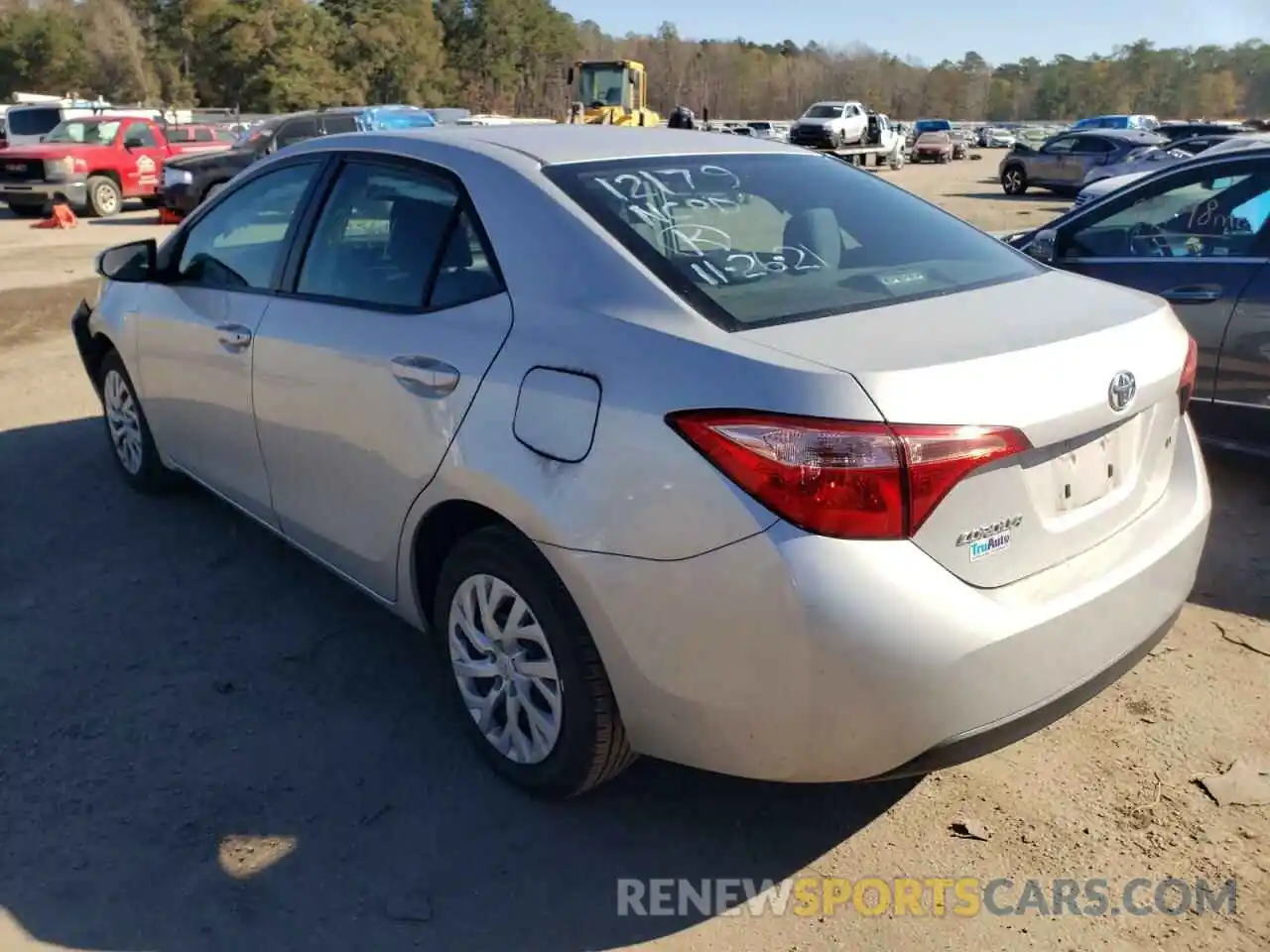 3 Photograph of a damaged car 5YFBURHE8KP874543 TOYOTA COROLLA 2019