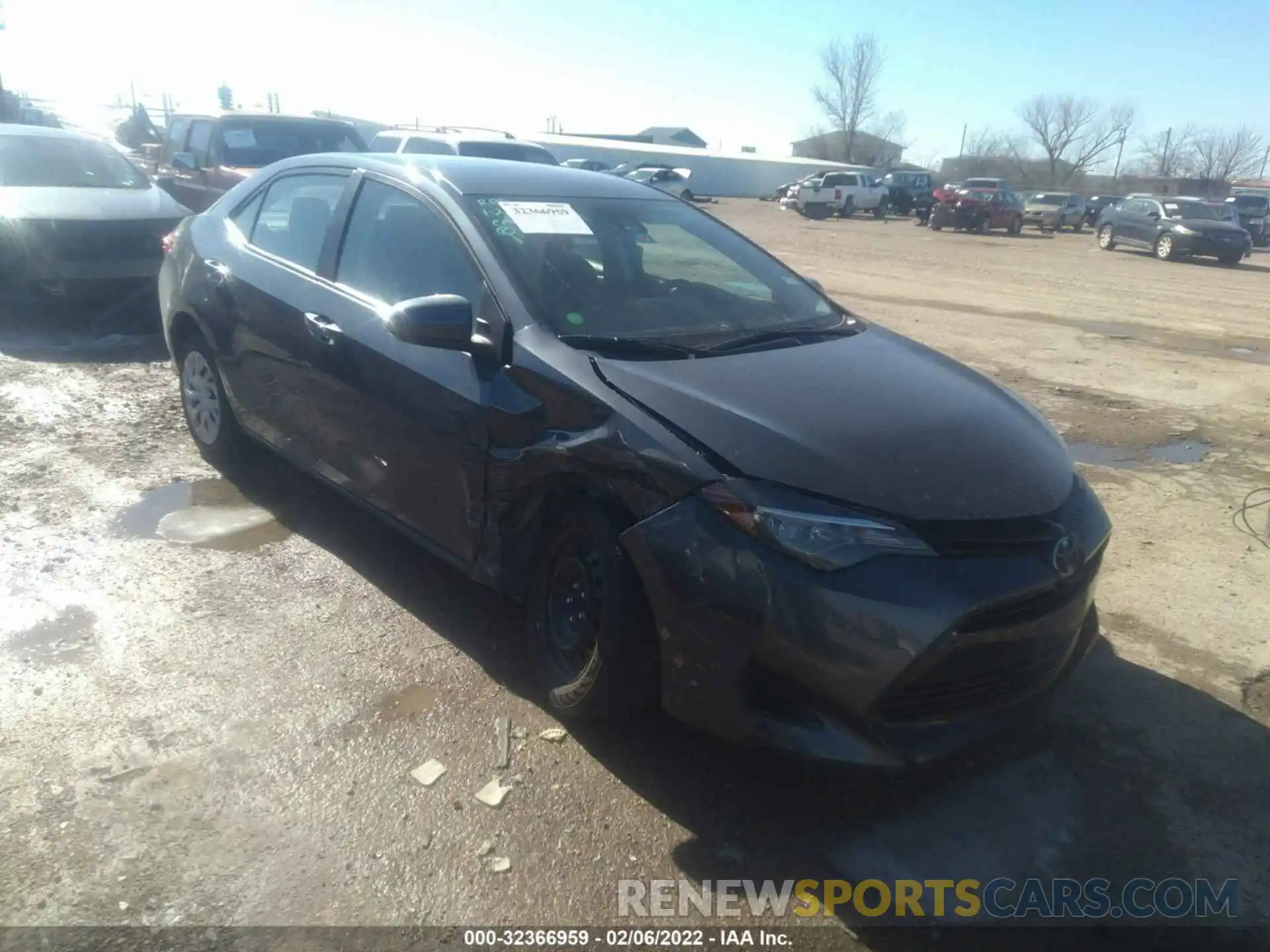 1 Photograph of a damaged car 5YFBURHE8KP874736 TOYOTA COROLLA 2019