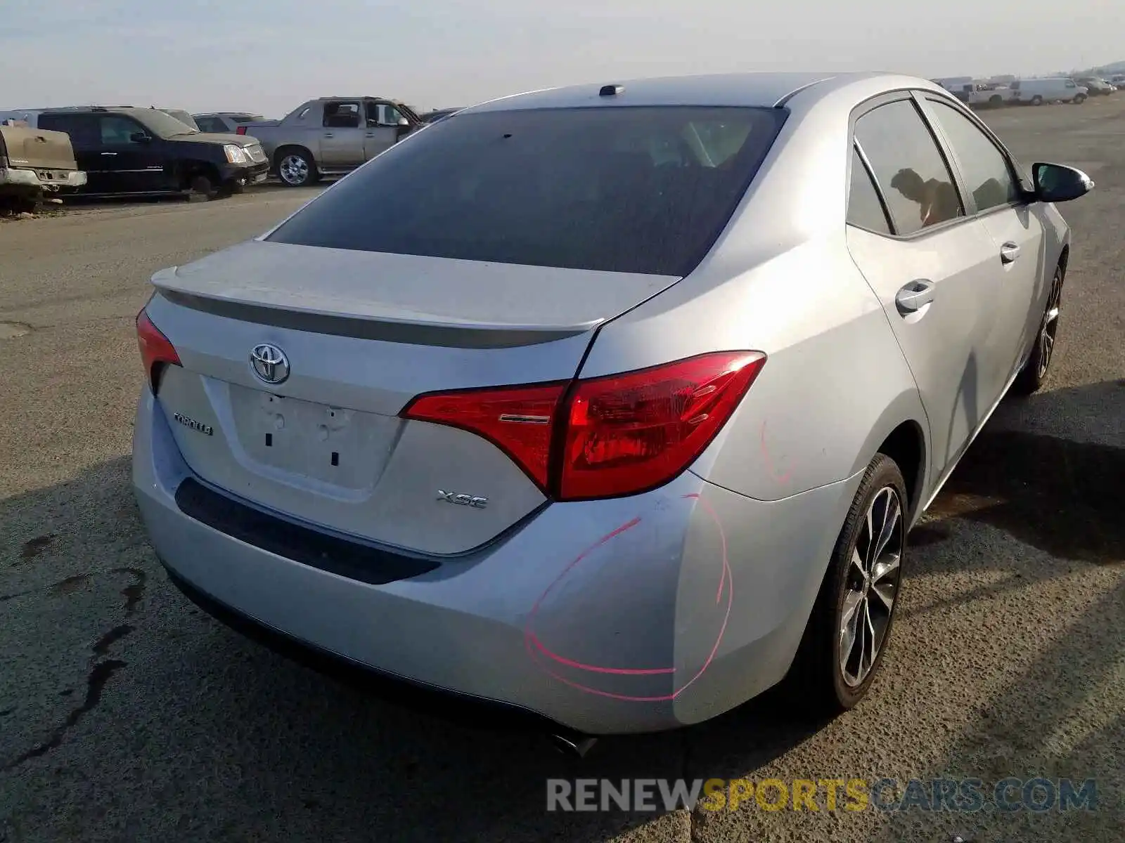 4 Photograph of a damaged car 5YFBURHE8KP875322 TOYOTA COROLLA 2019