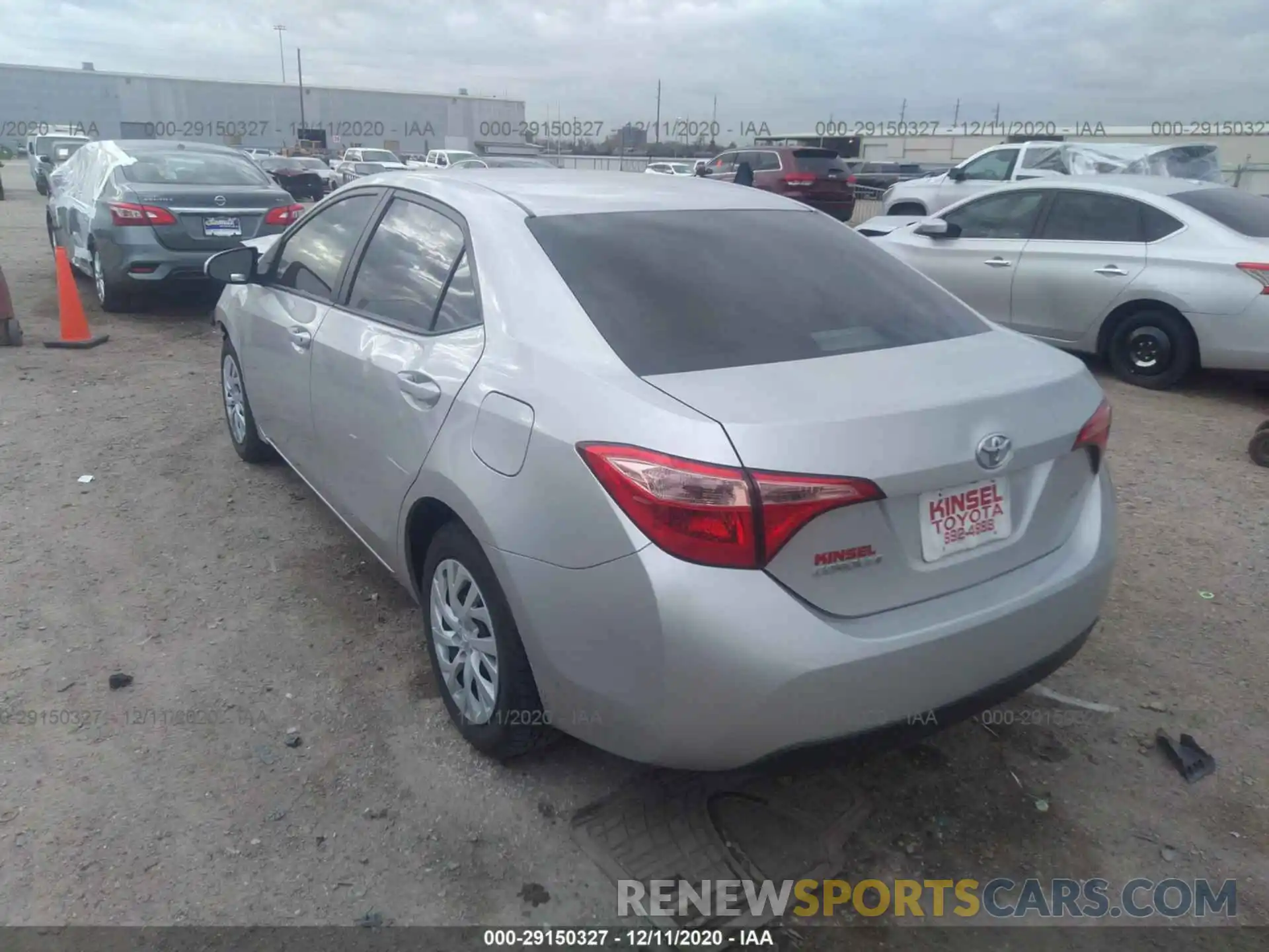 3 Photograph of a damaged car 5YFBURHE8KP877460 TOYOTA COROLLA 2019