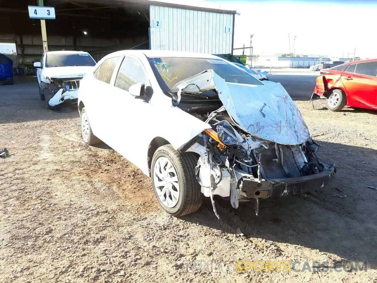 1 Photograph of a damaged car 5YFBURHE8KP877586 TOYOTA COROLLA 2019