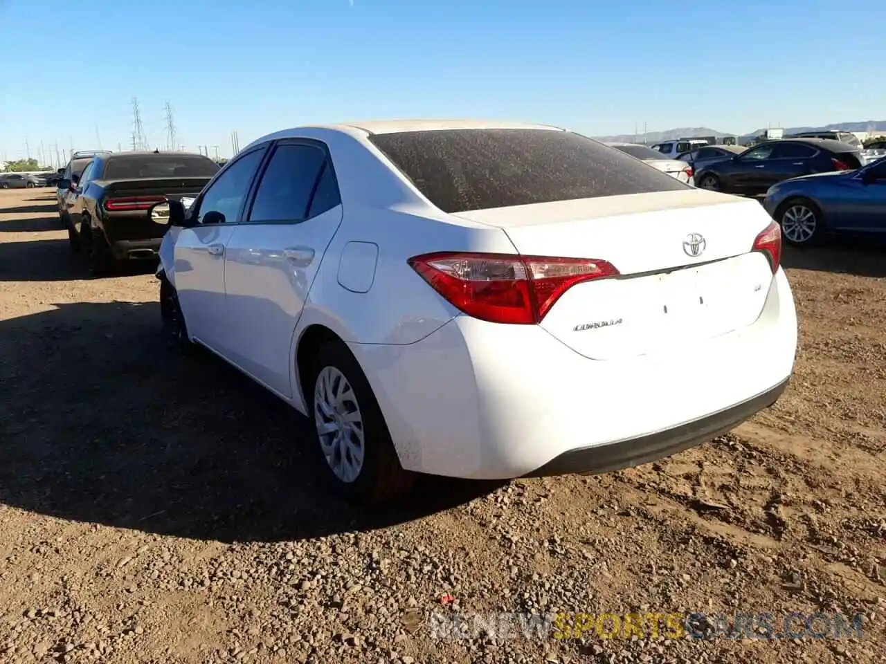 3 Photograph of a damaged car 5YFBURHE8KP877586 TOYOTA COROLLA 2019