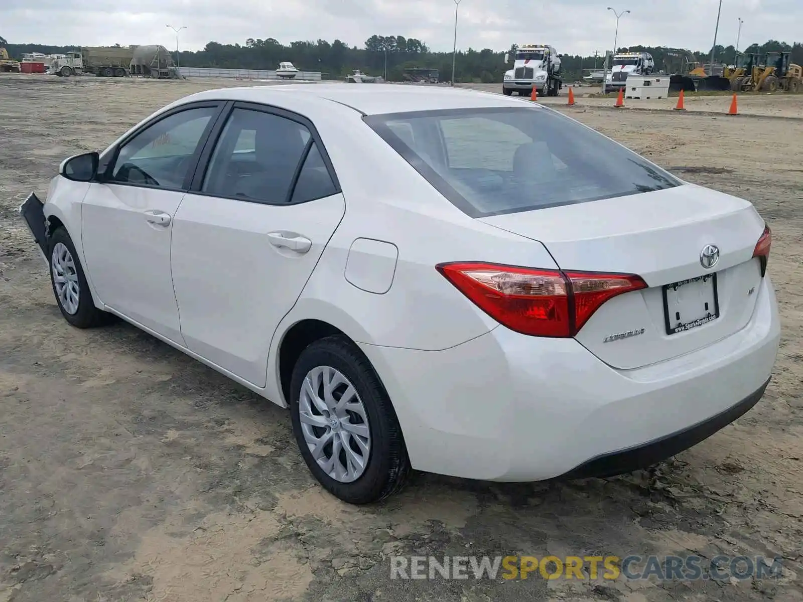 3 Photograph of a damaged car 5YFBURHE8KP877605 TOYOTA COROLLA 2019