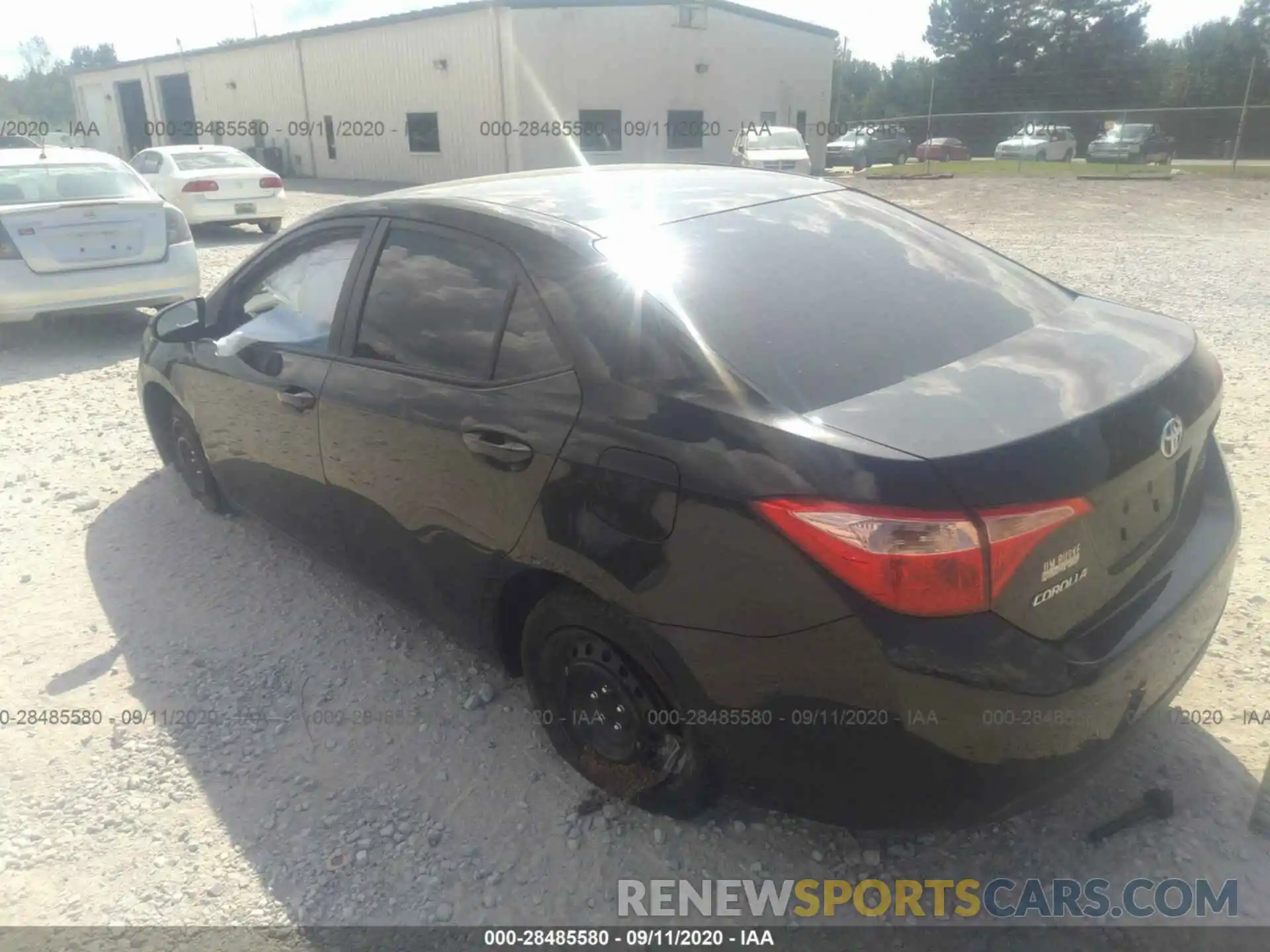 3 Photograph of a damaged car 5YFBURHE8KP877703 TOYOTA COROLLA 2019