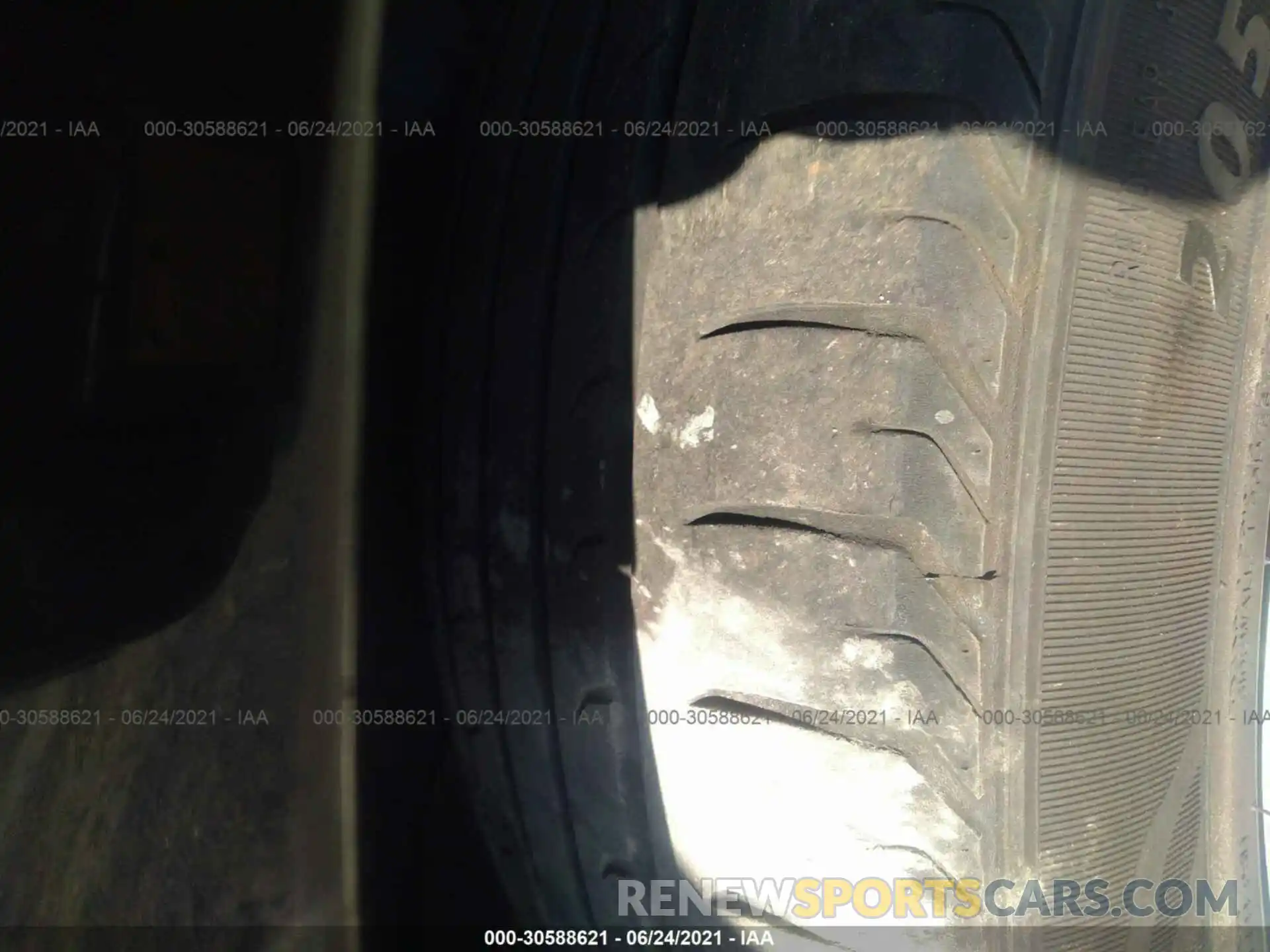 13 Photograph of a damaged car 5YFBURHE8KP878446 TOYOTA COROLLA 2019