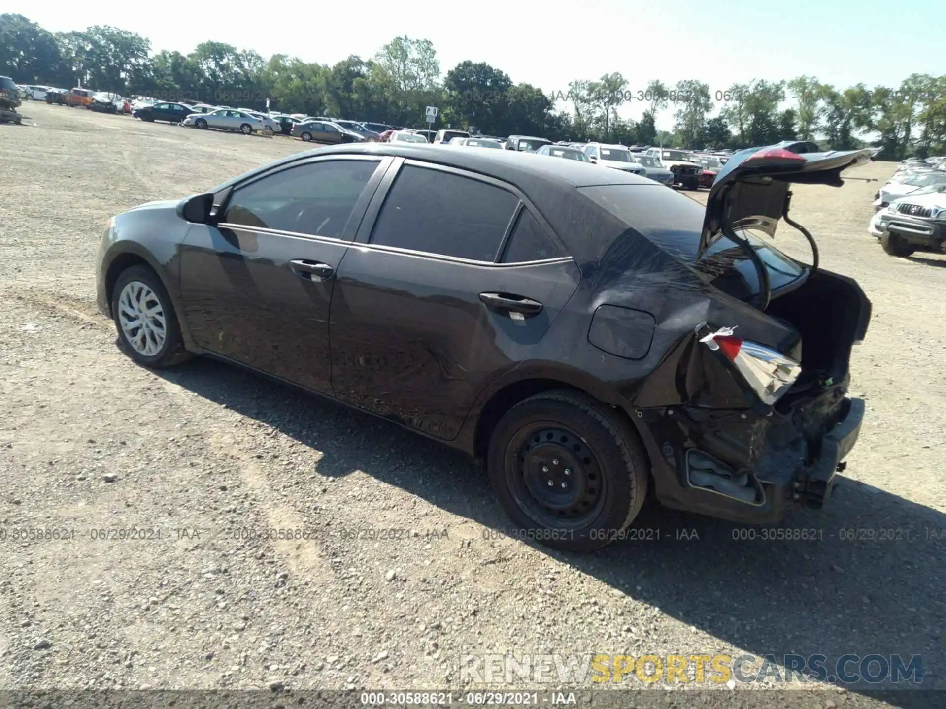 3 Photograph of a damaged car 5YFBURHE8KP878446 TOYOTA COROLLA 2019