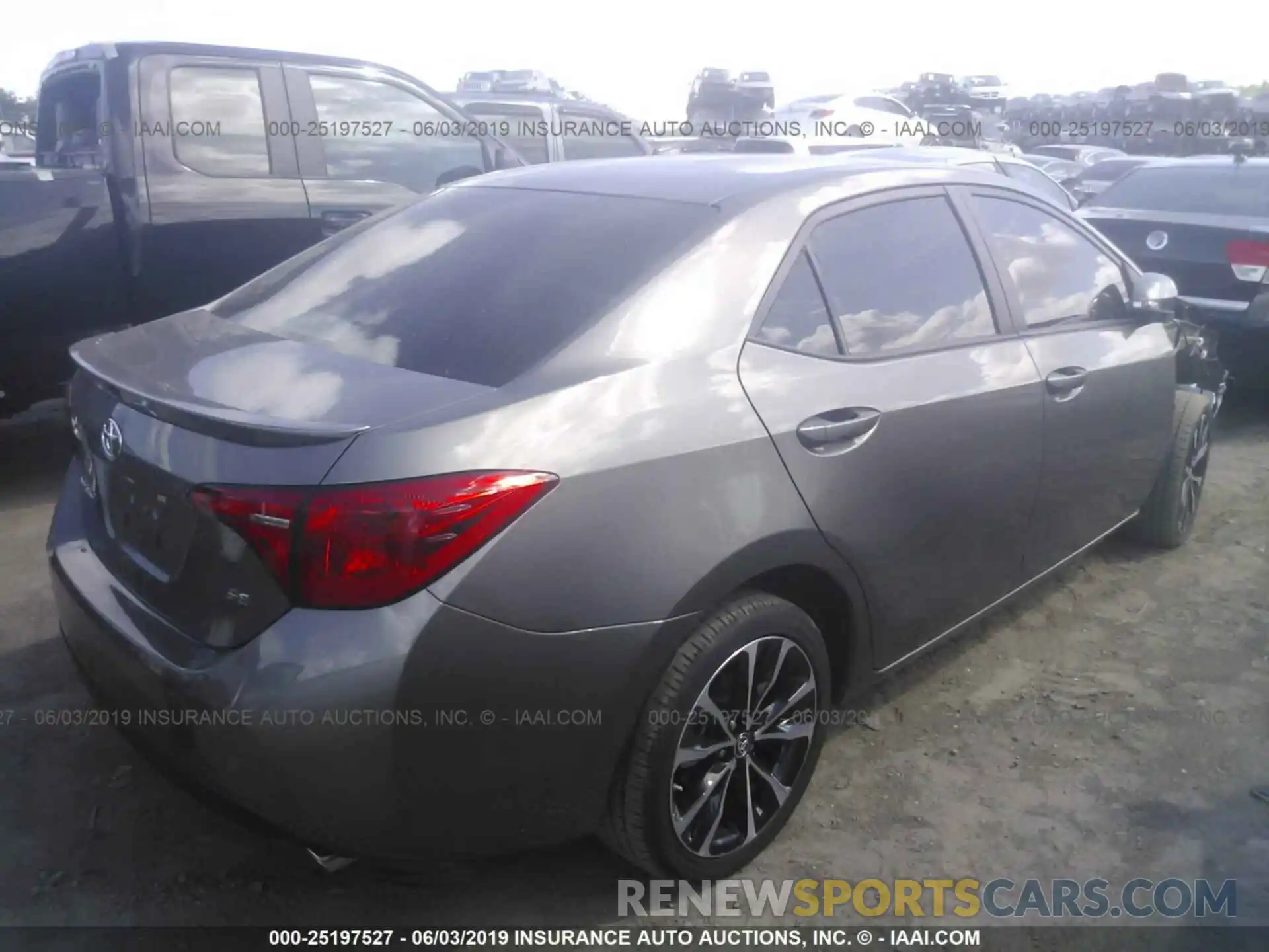 4 Photograph of a damaged car 5YFBURHE8KP878897 TOYOTA COROLLA 2019