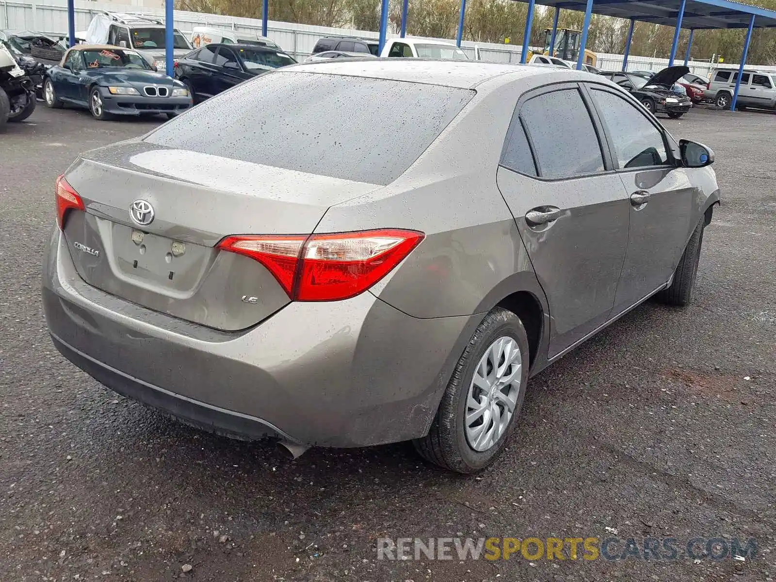 4 Фотография поврежденного автомобиля 5YFBURHE8KP879242 TOYOTA COROLLA 2019