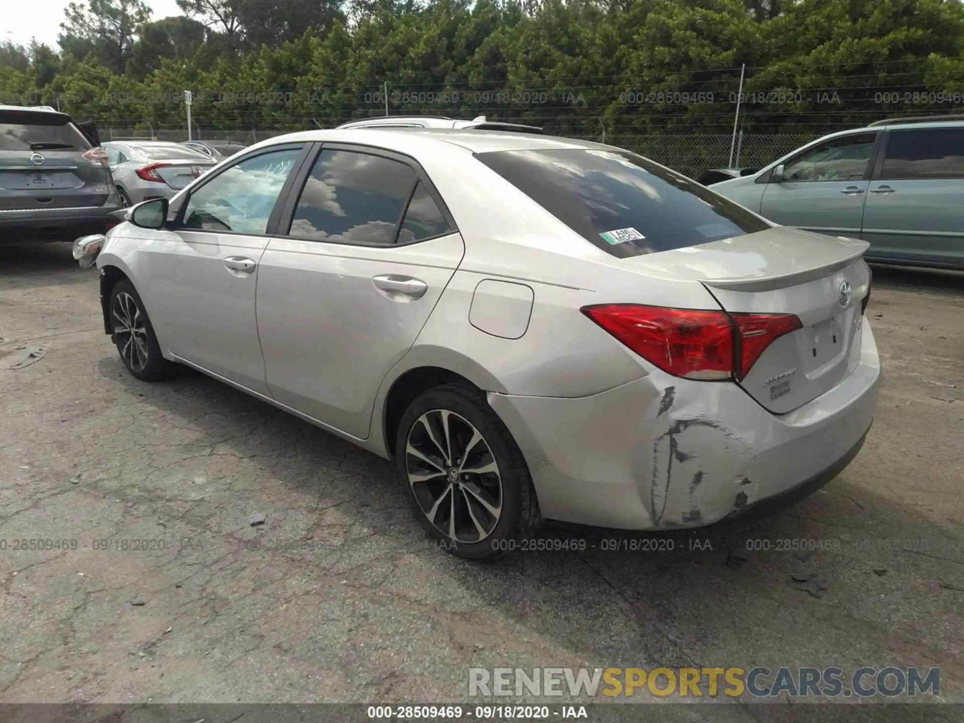 3 Photograph of a damaged car 5YFBURHE8KP879922 TOYOTA COROLLA 2019