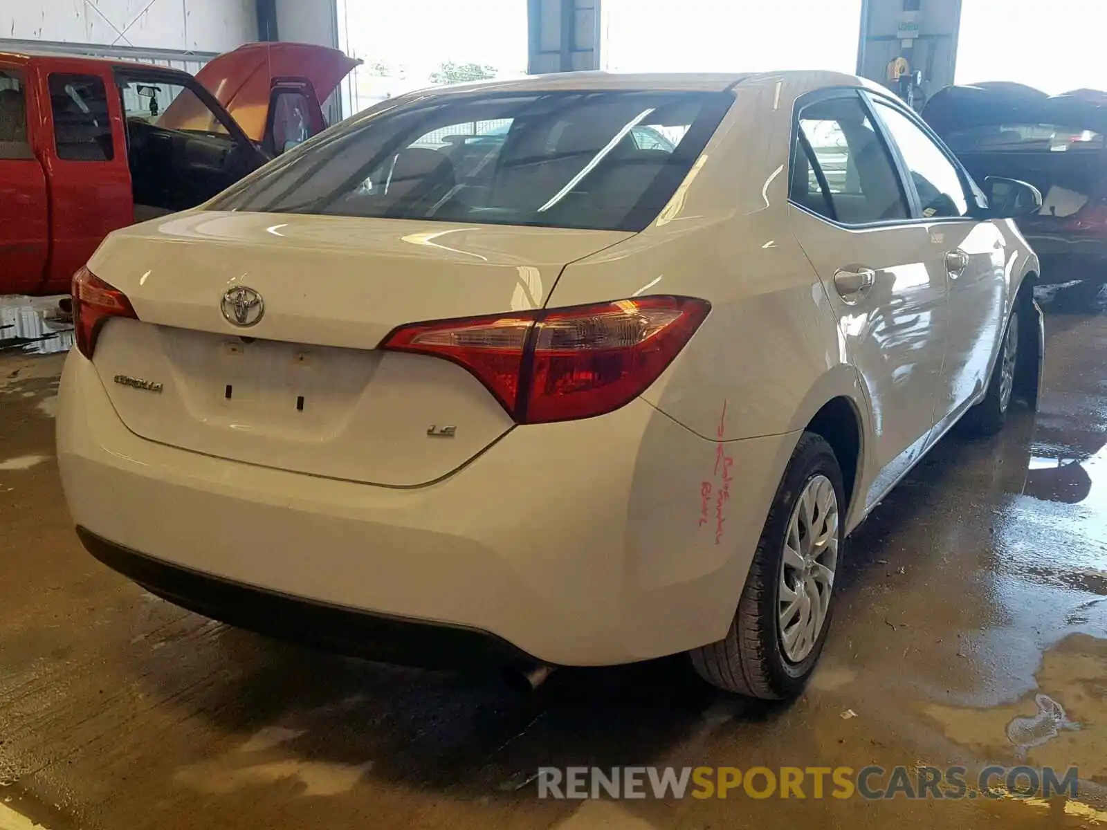 4 Photograph of a damaged car 5YFBURHE8KP880312 TOYOTA COROLLA 2019