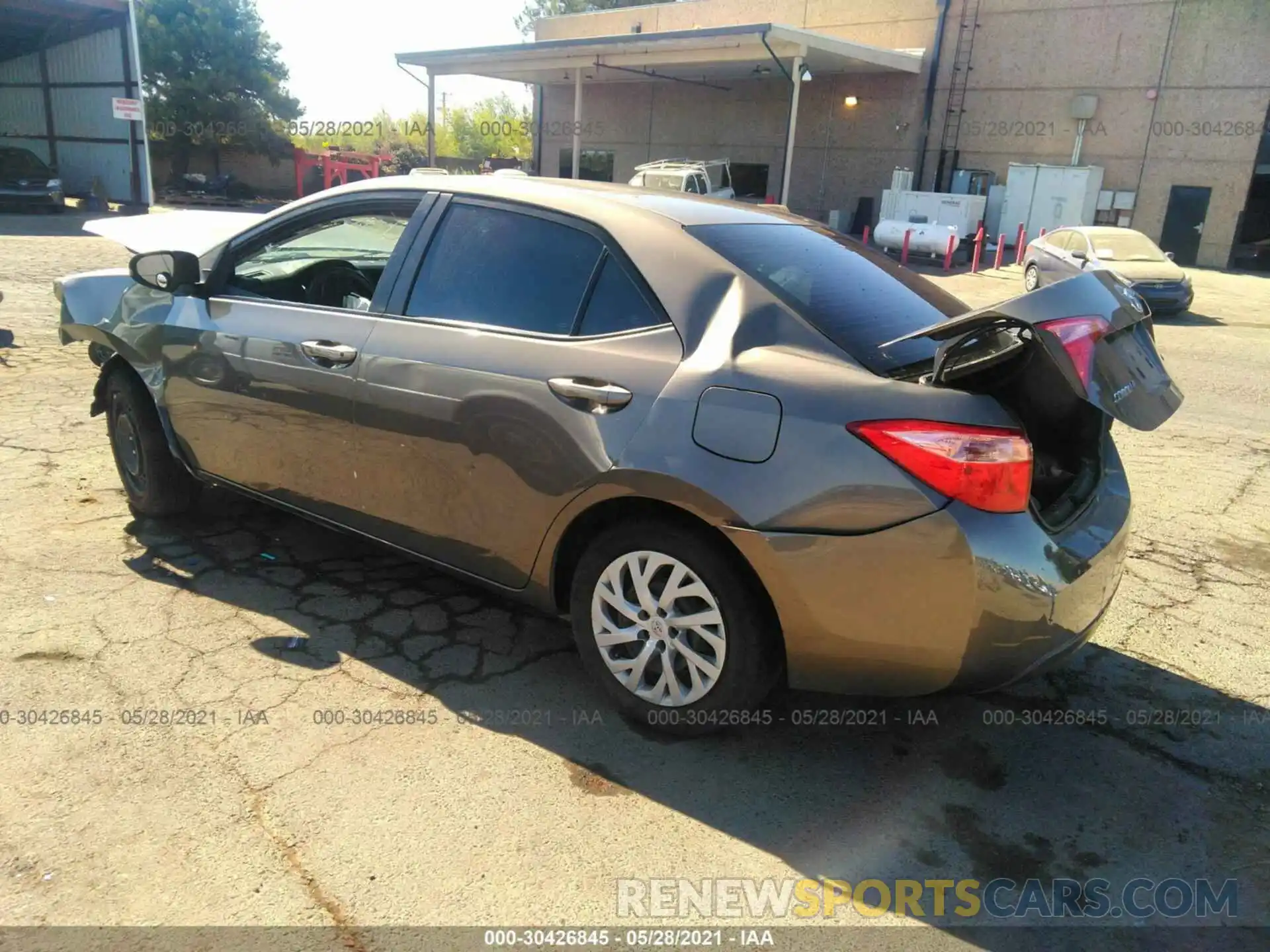 3 Photograph of a damaged car 5YFBURHE8KP880939 TOYOTA COROLLA 2019